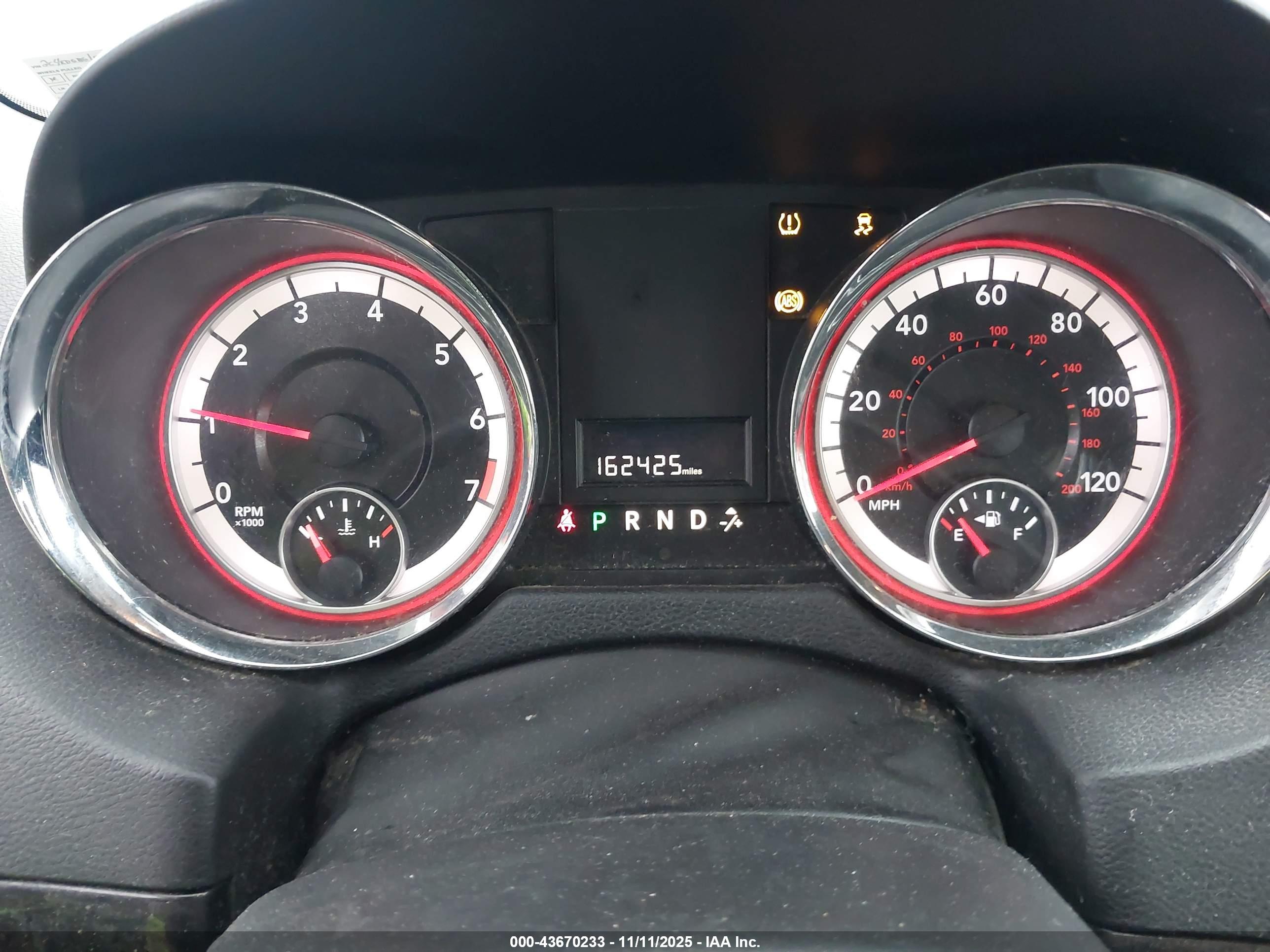 DODGE GRAND image 7