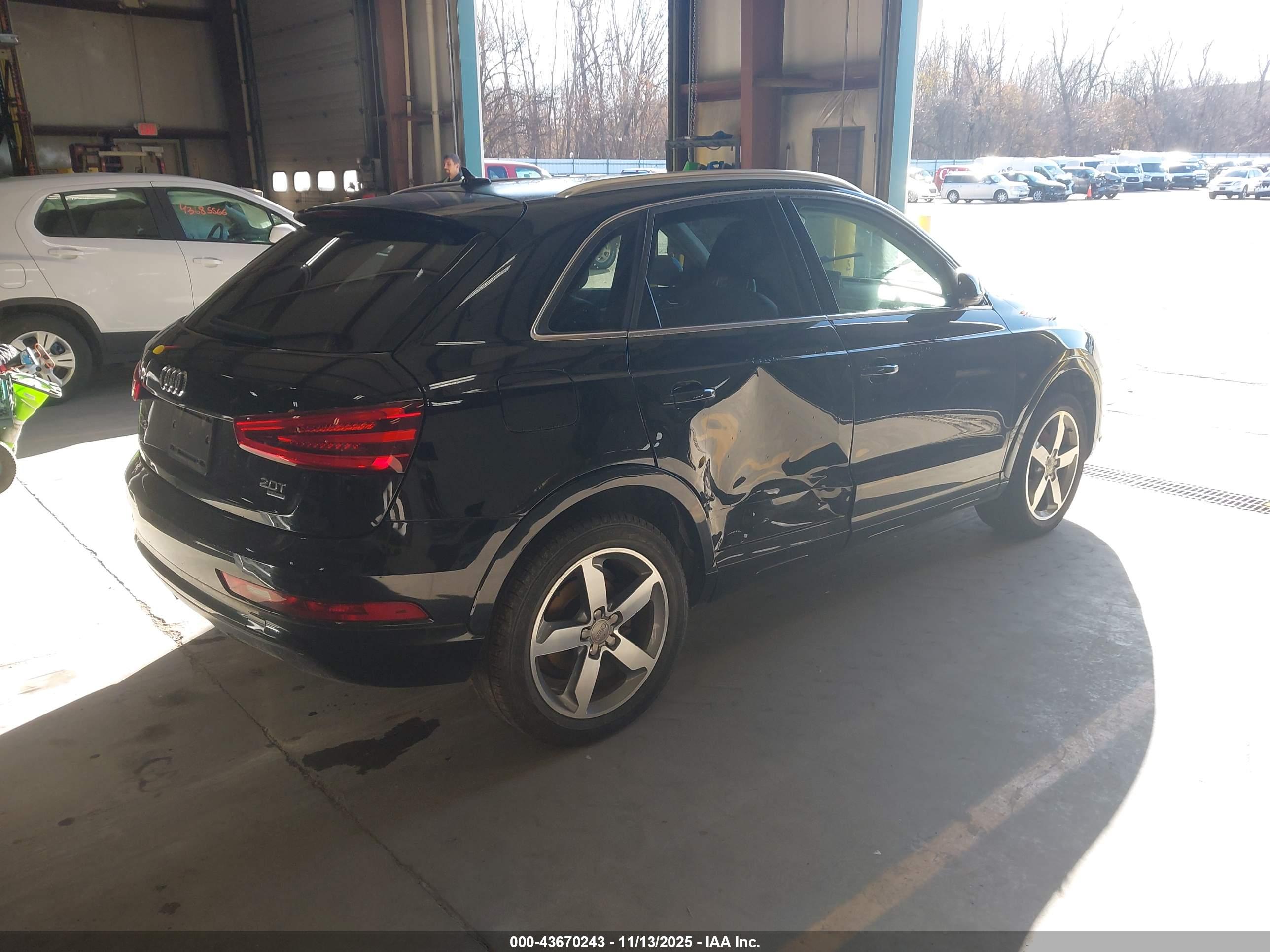 AUDI Q3 image 4