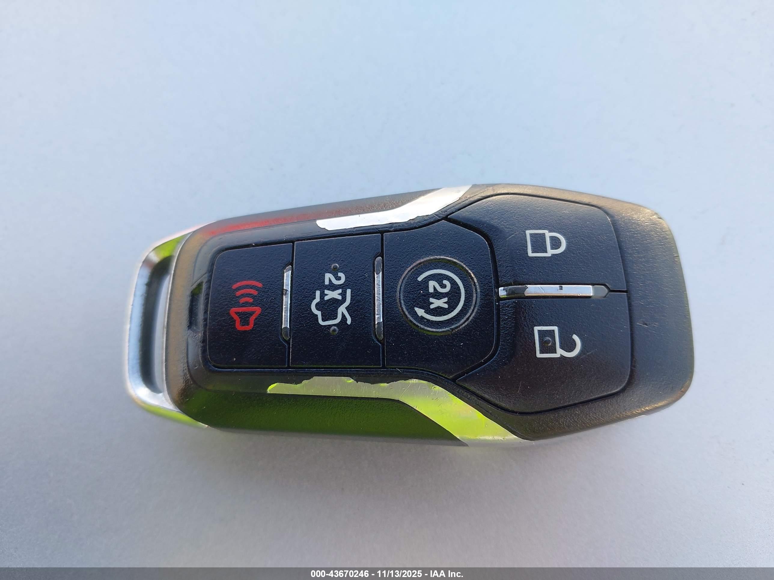 FORD EXPLORER image 11