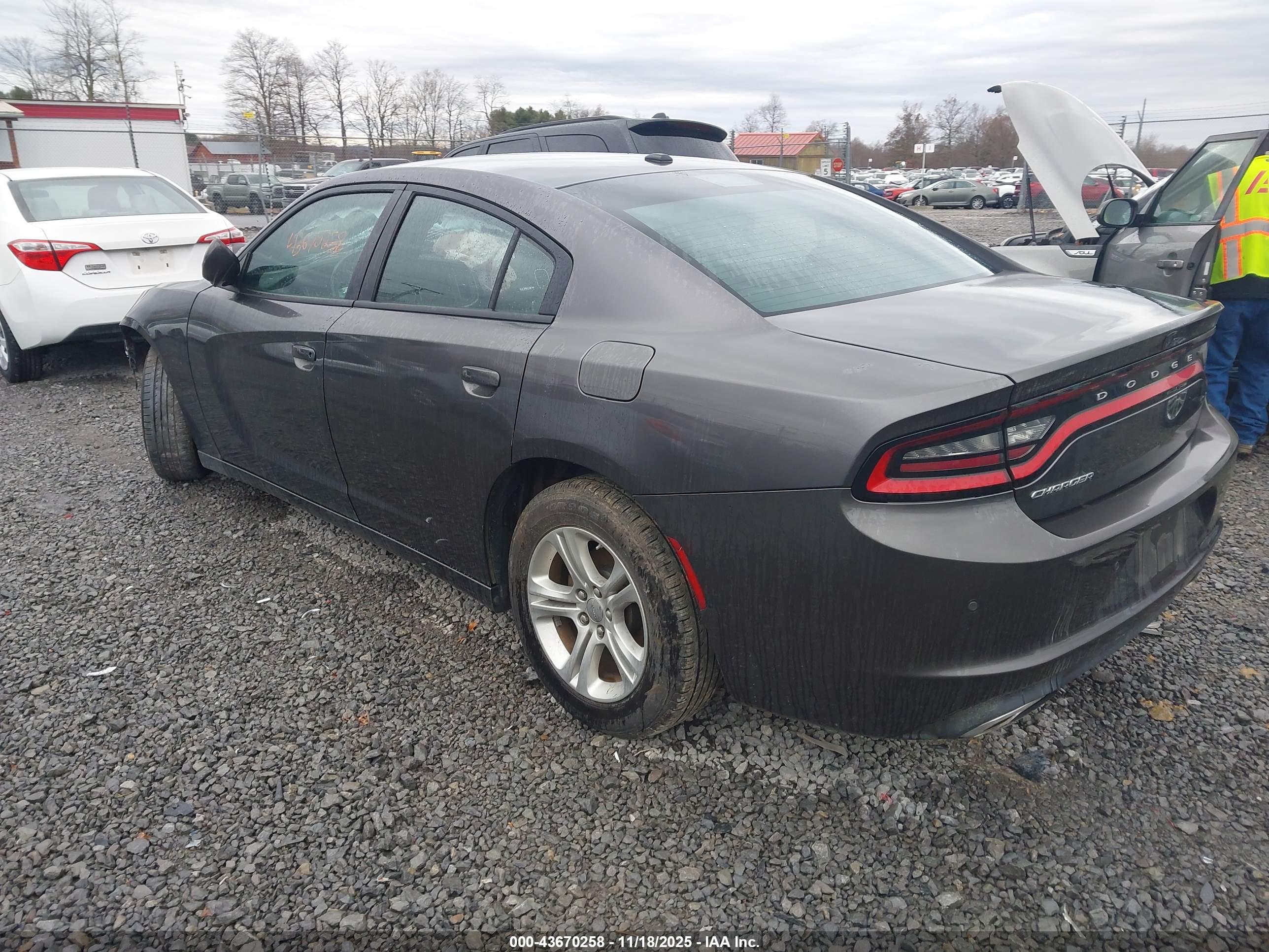 DODGE CHARGER image 3