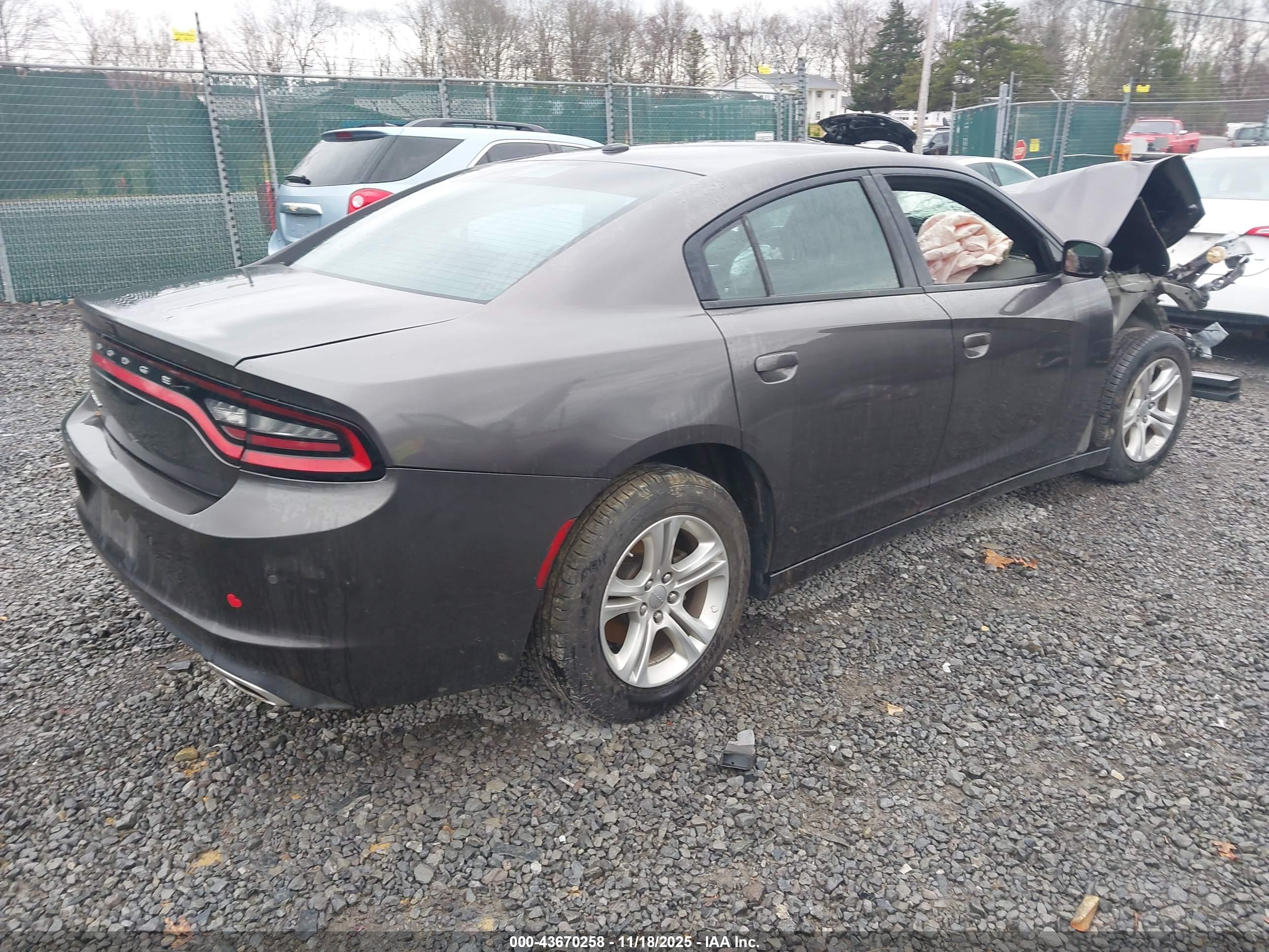 DODGE CHARGER image 4