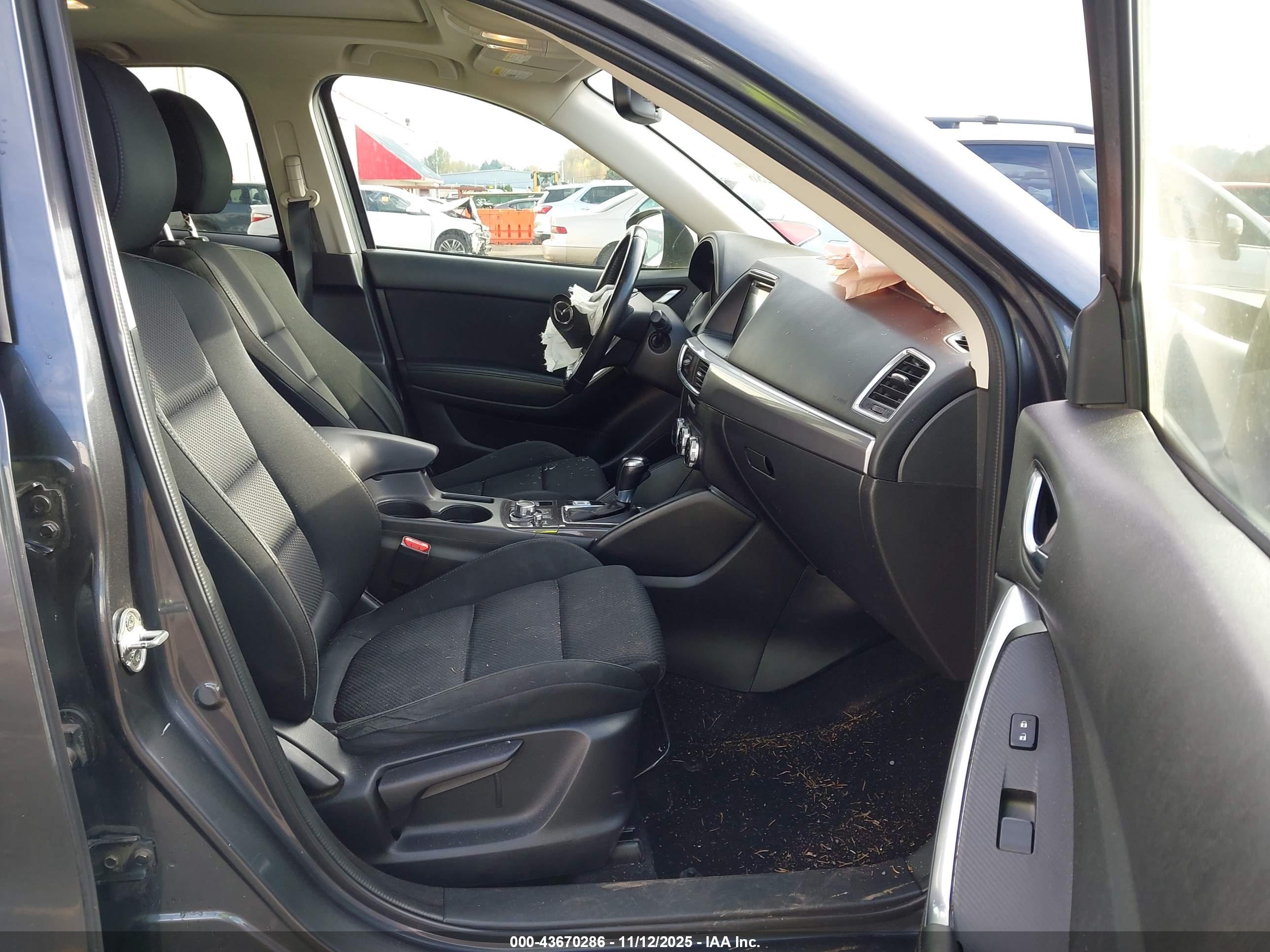 MAZDA CX-5 image 5