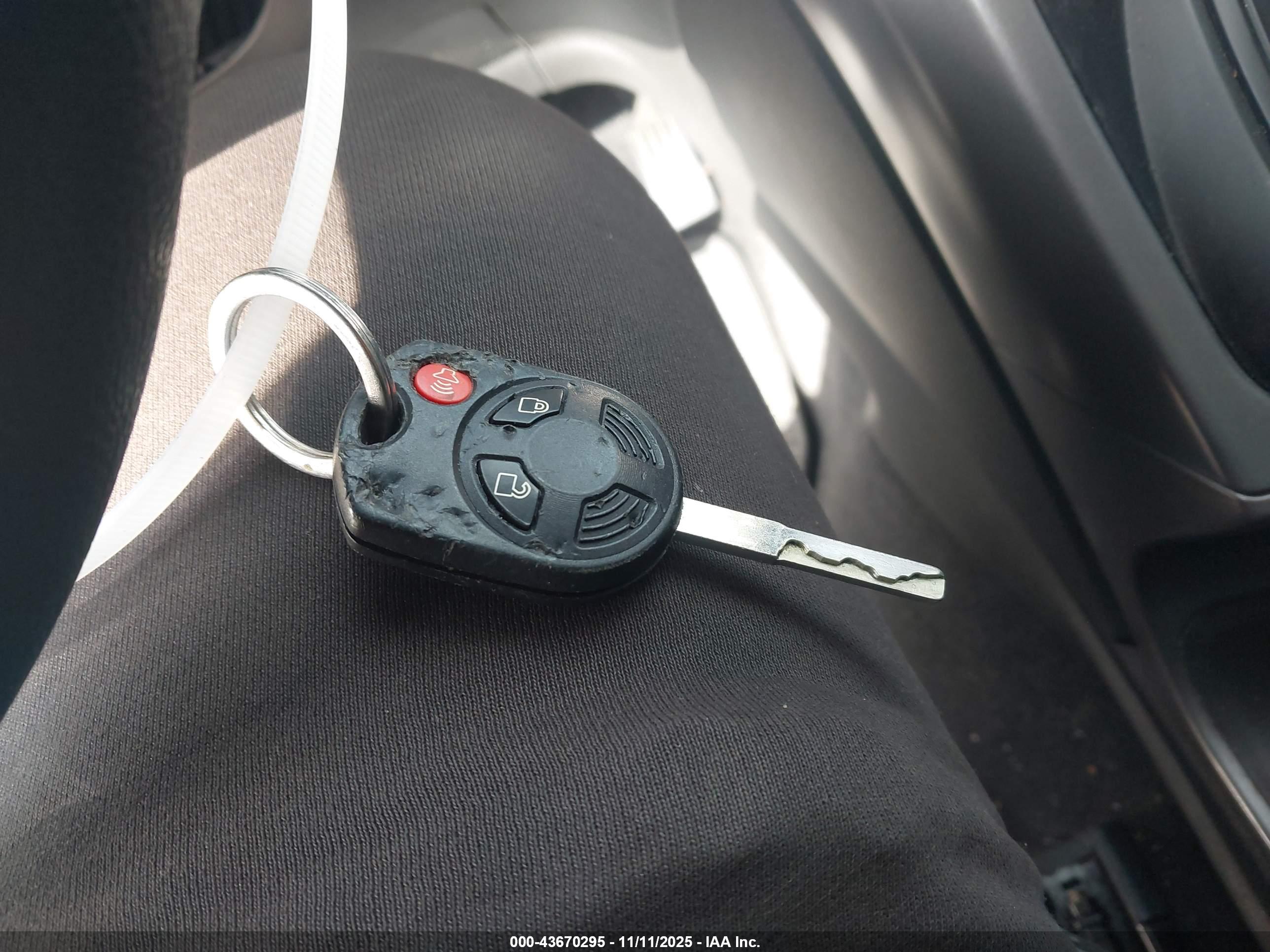 FORD ESCAPE image 11