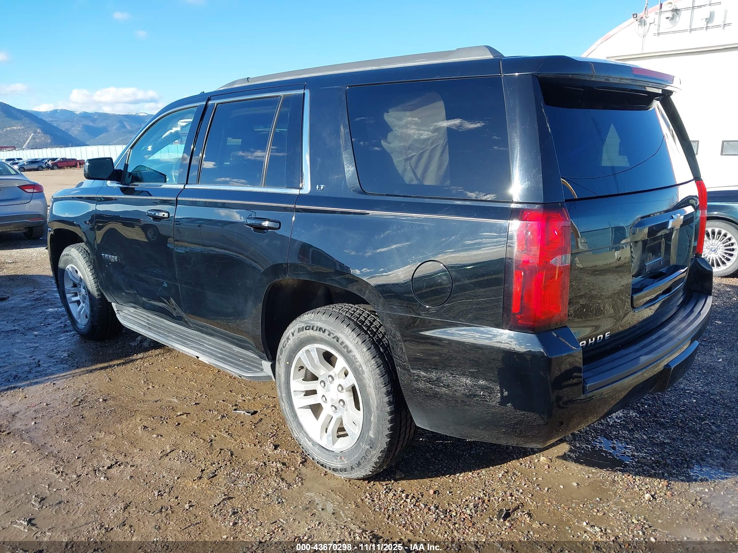 CHEVROLET TAHOE image 3
