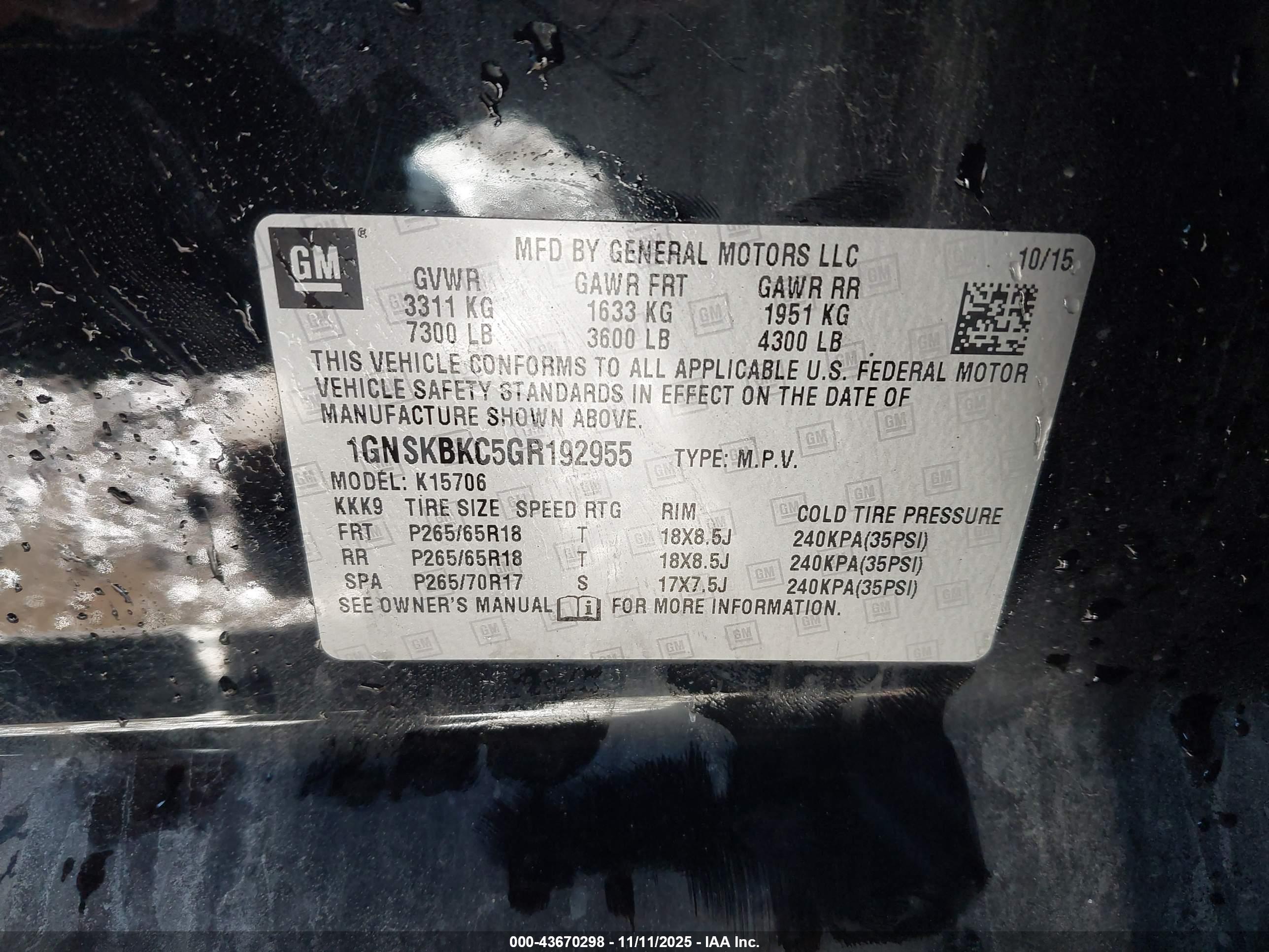 CHEVROLET TAHOE image 9