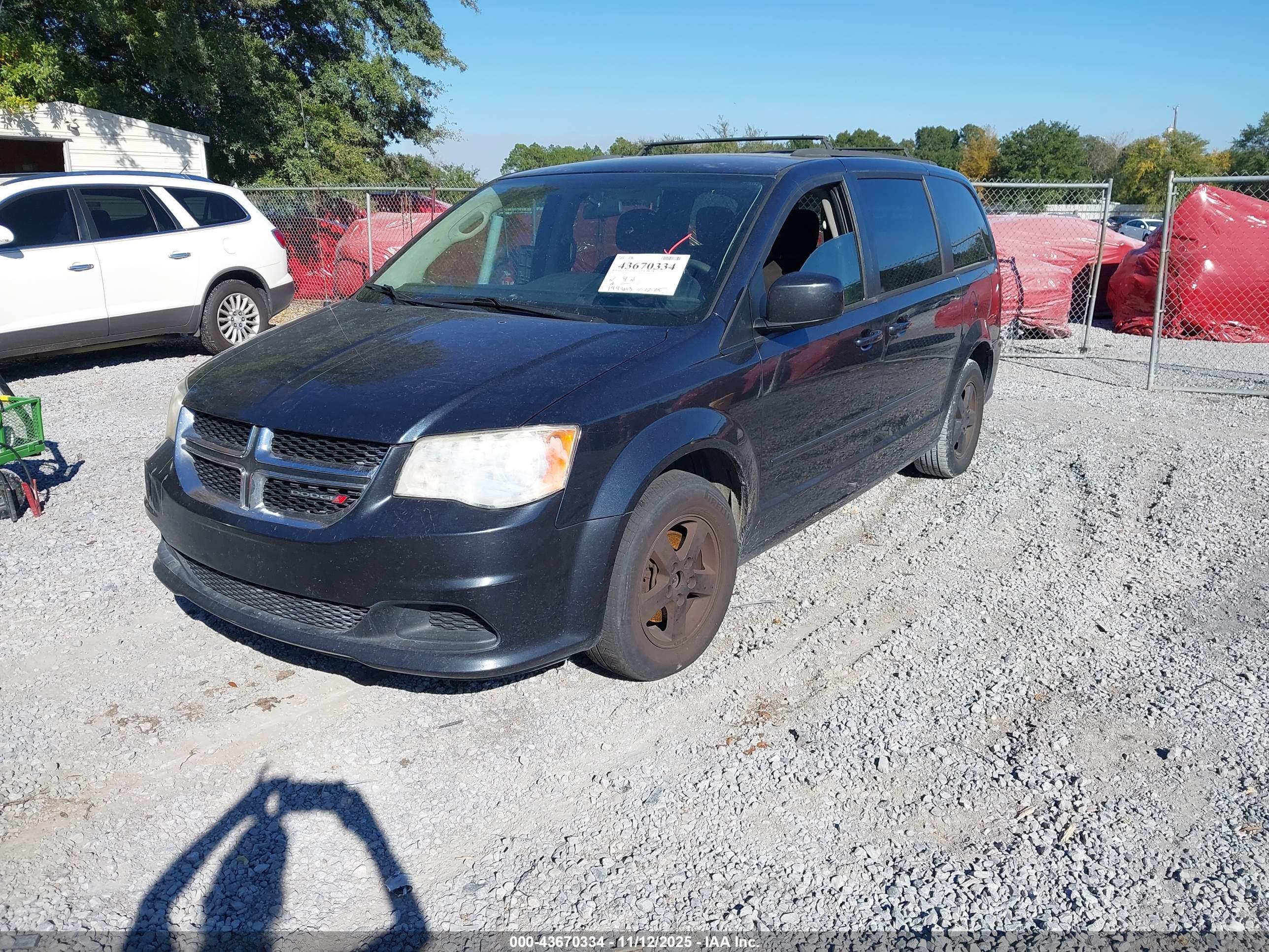 DODGE GRAND image 2
