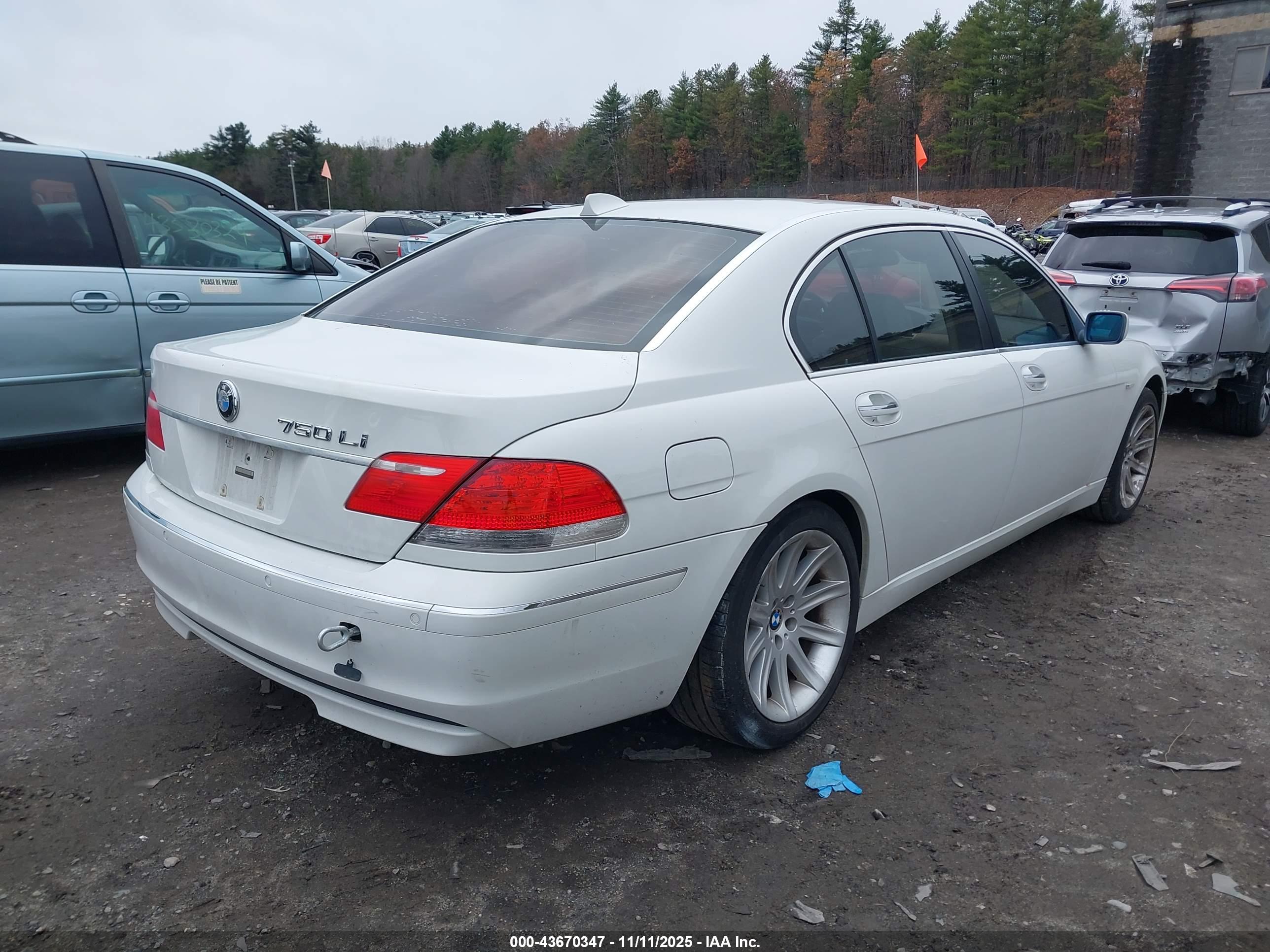 BMW 750LI image 4