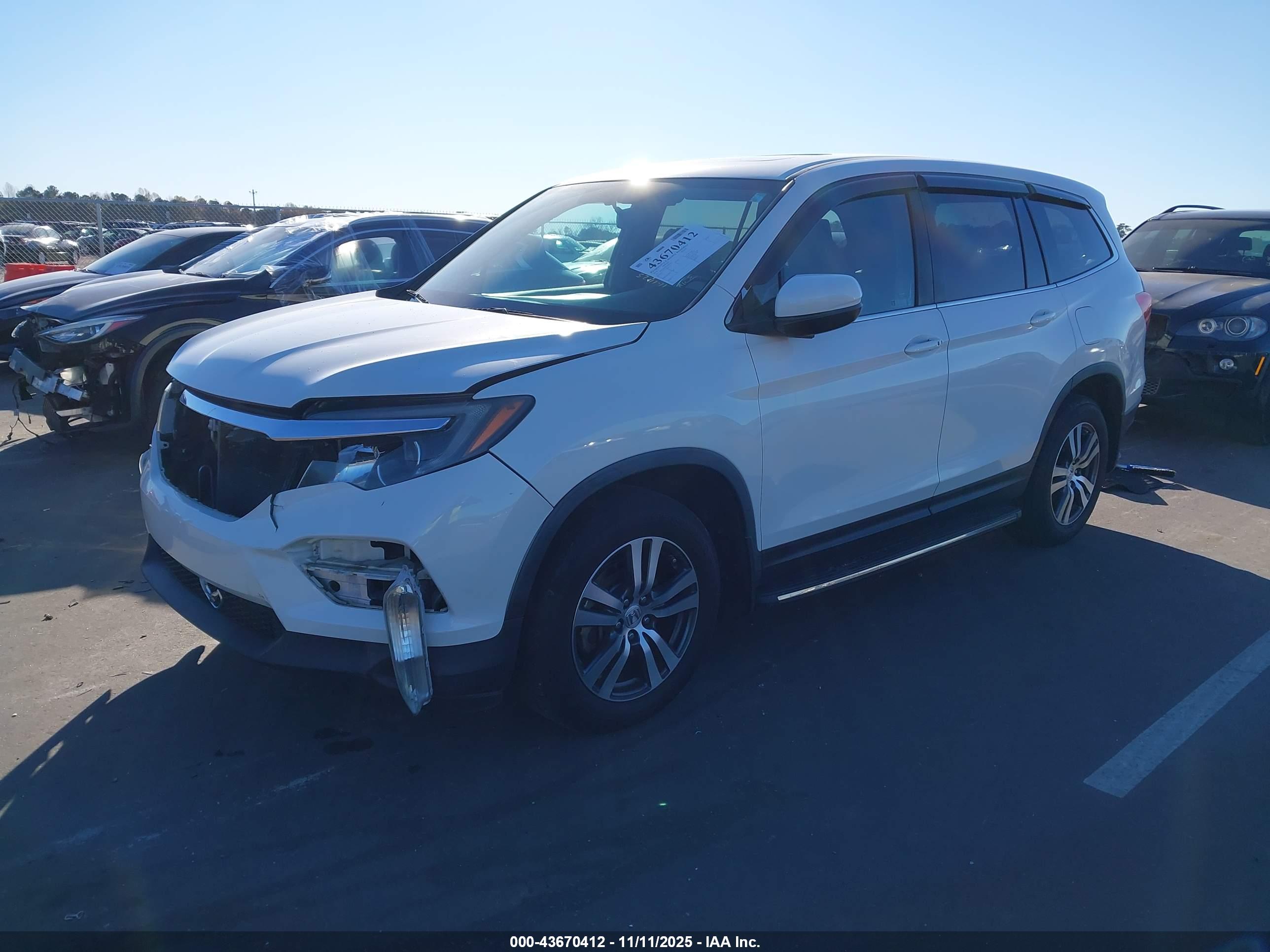 HONDA PILOT image 2