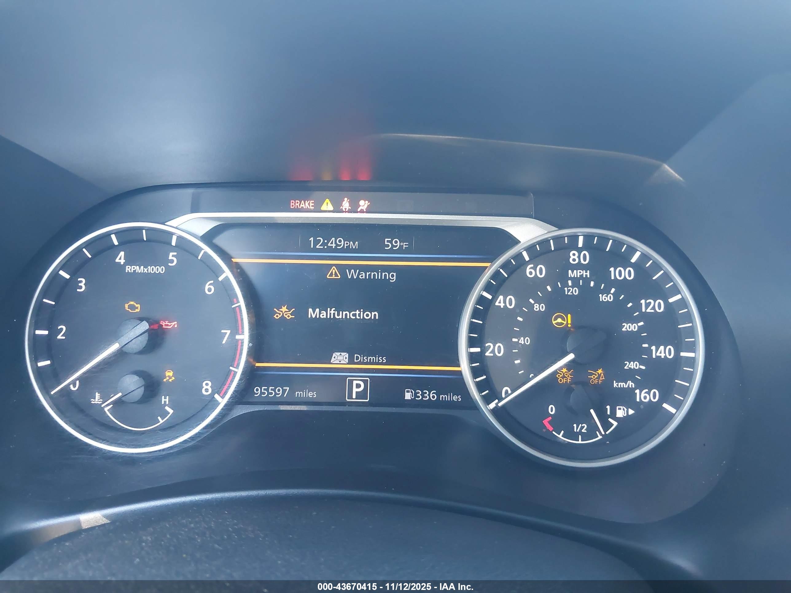 NISSAN SENTRA image 7