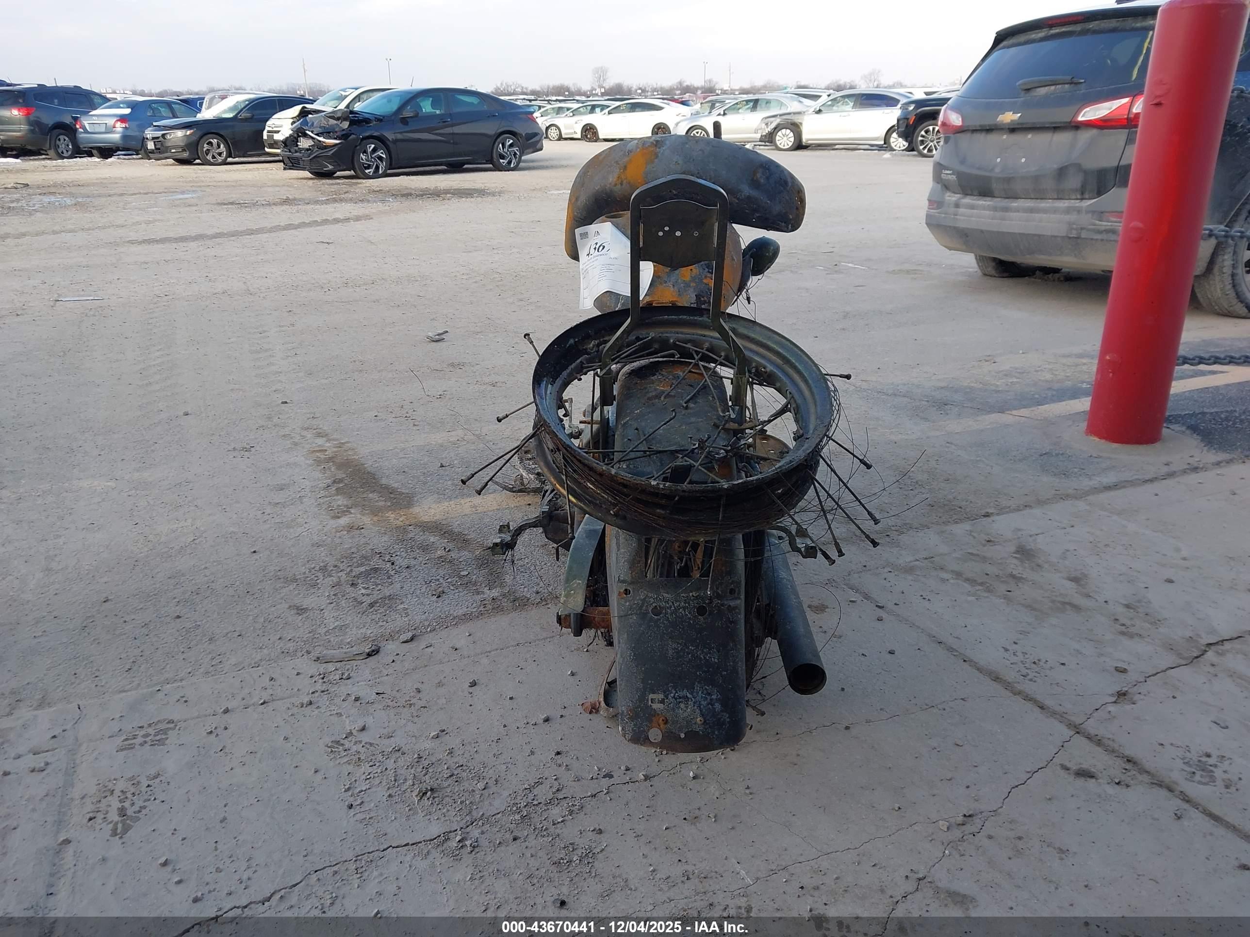 HARLEY-DAVIDSON FLSTC image 6