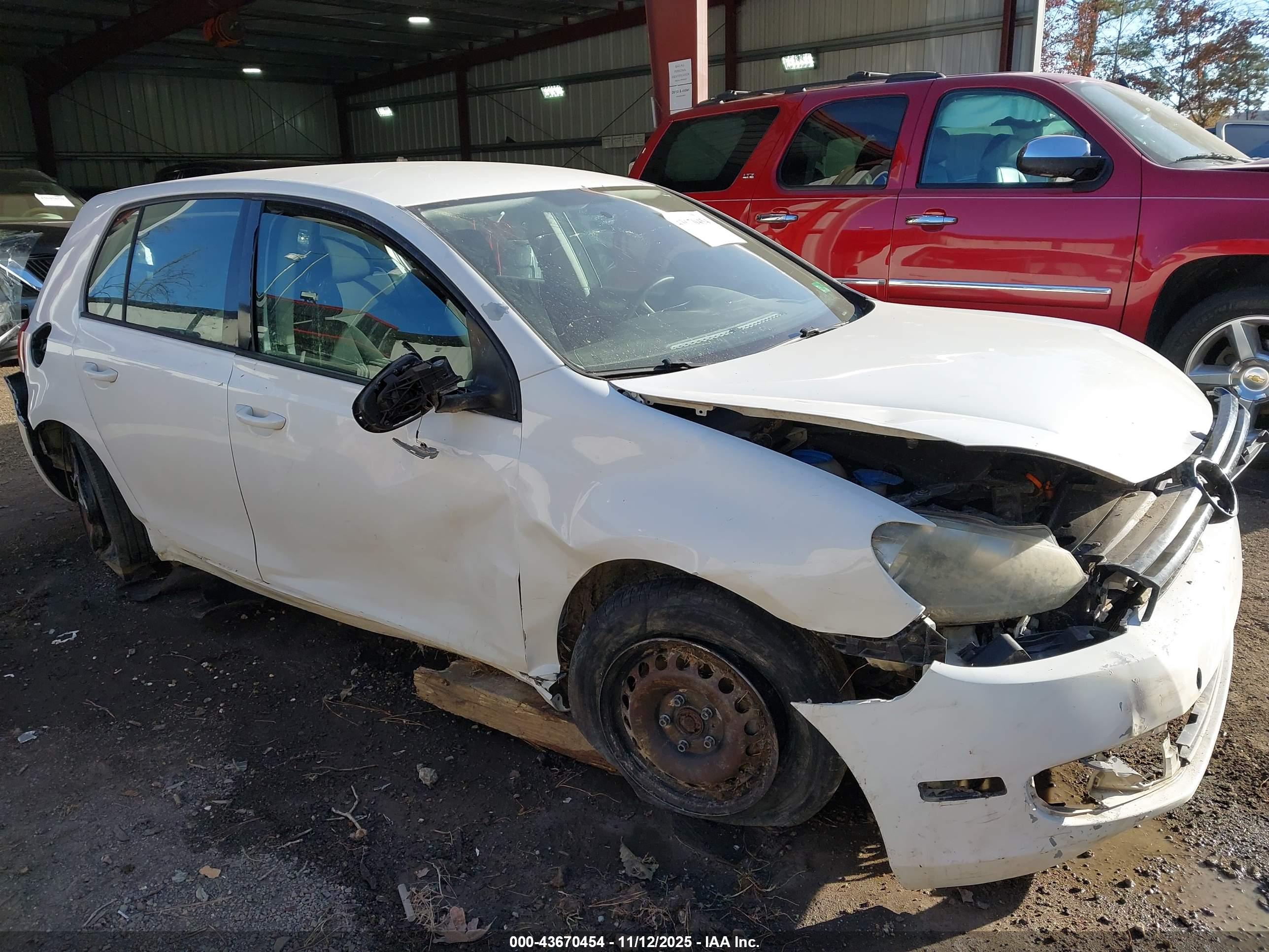 VOLKSWAGEN GOLF image 6