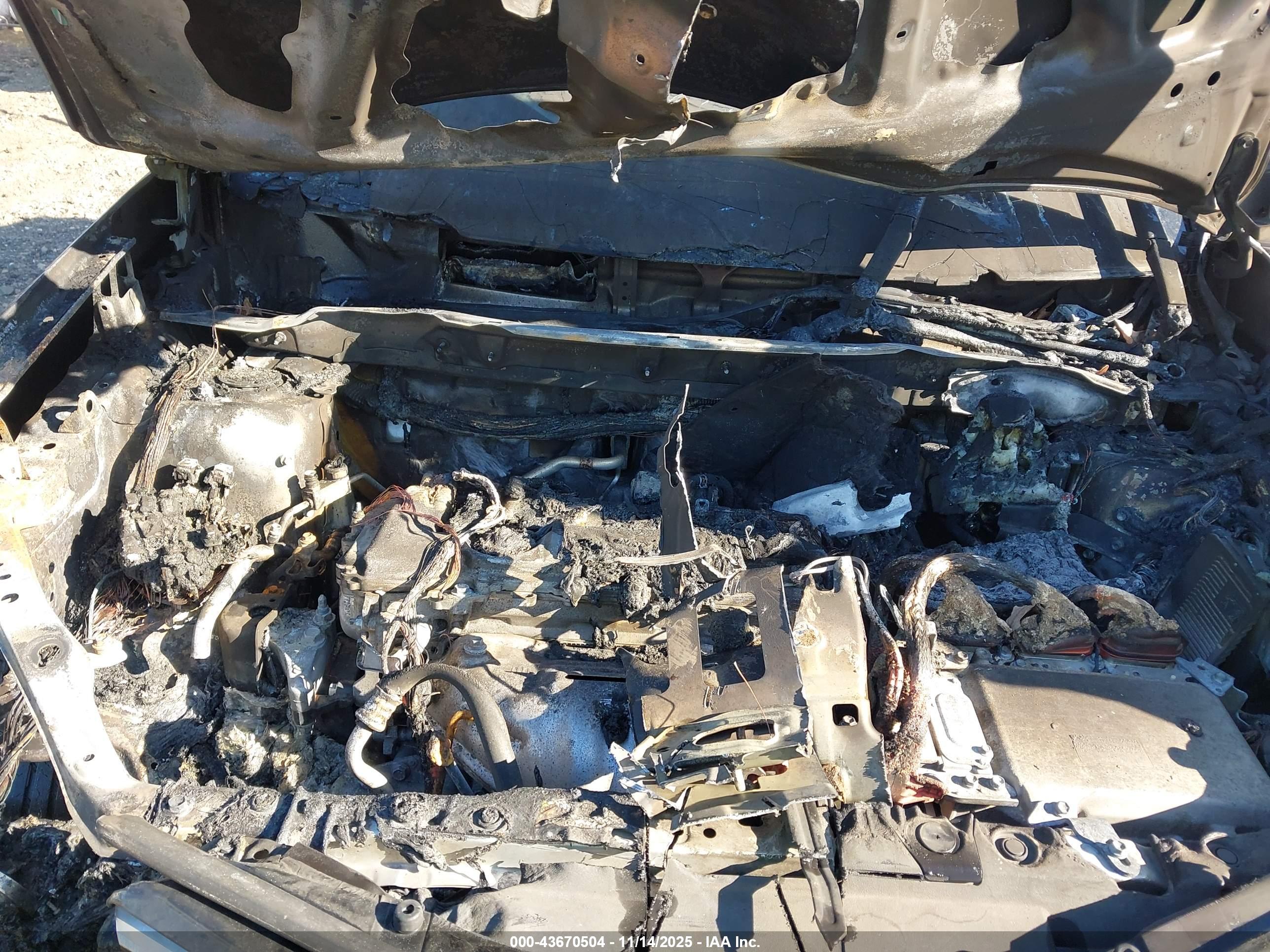 TOYOTA RAV4 image 10