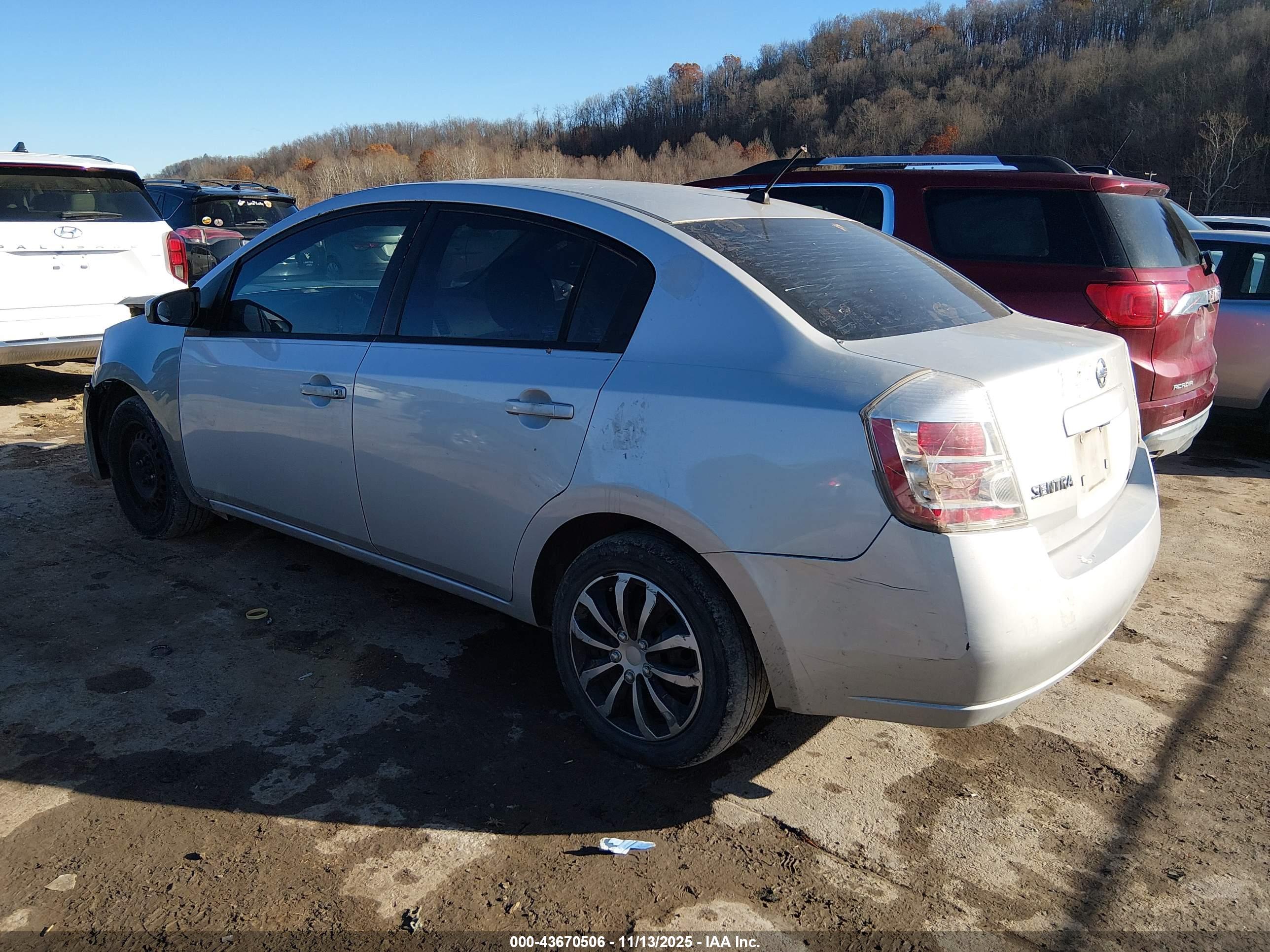 NISSAN SENTRA image 3