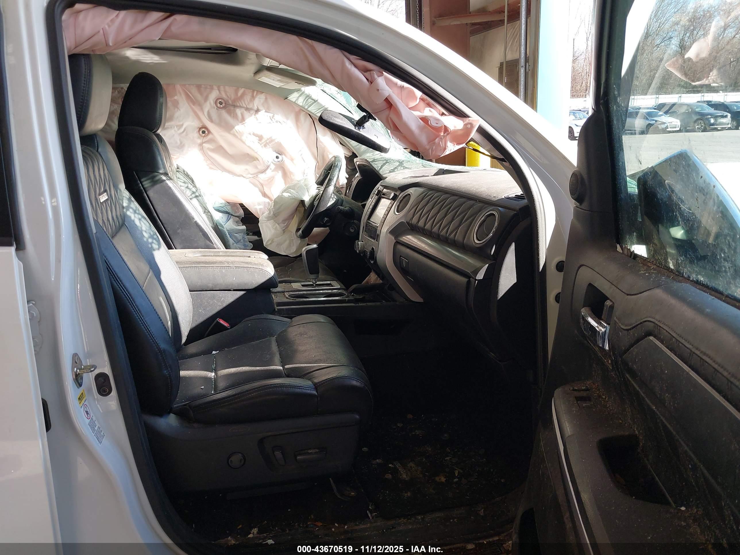 TOYOTA TUNDRA image 5
