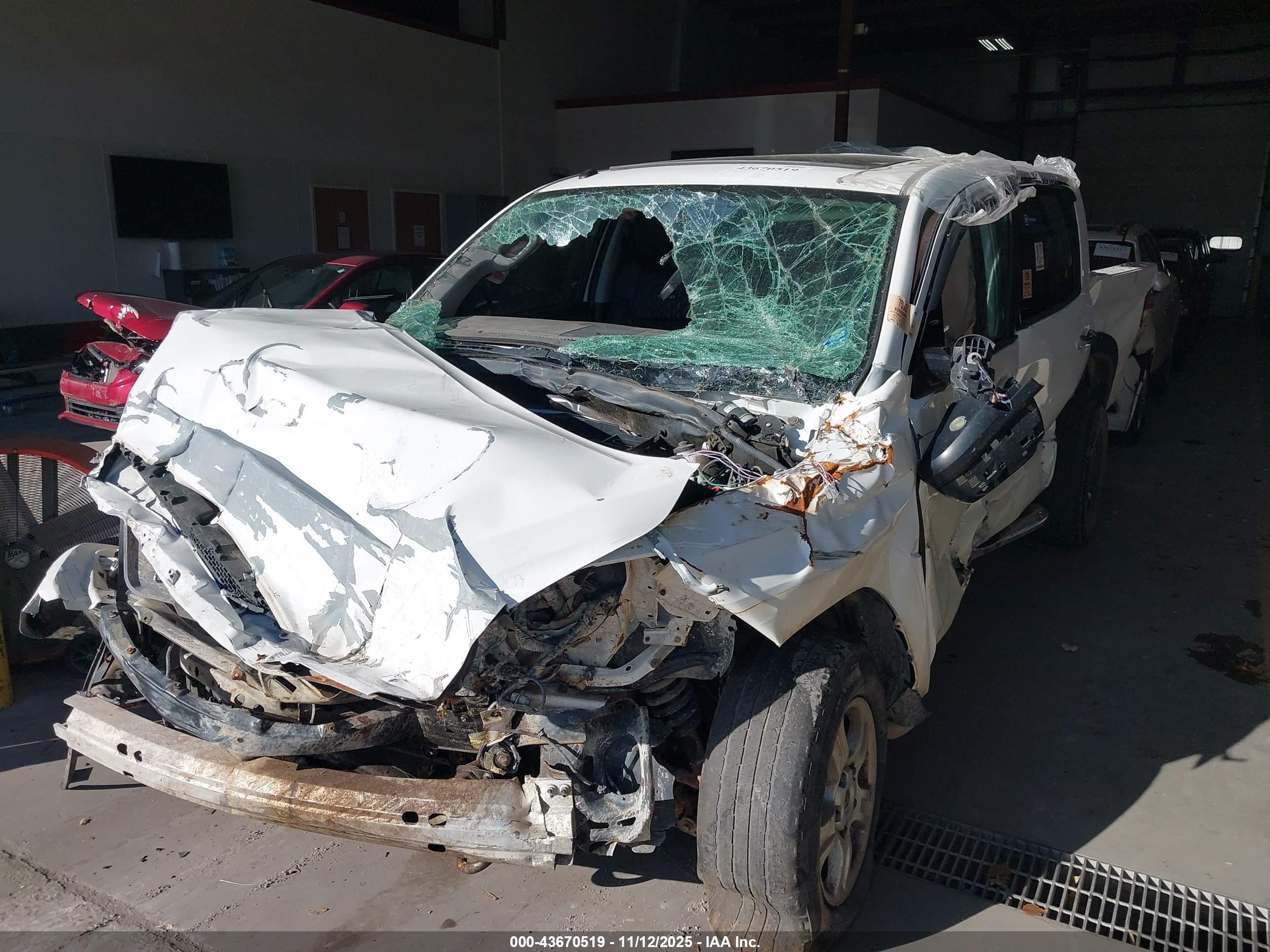 TOYOTA TUNDRA image 6