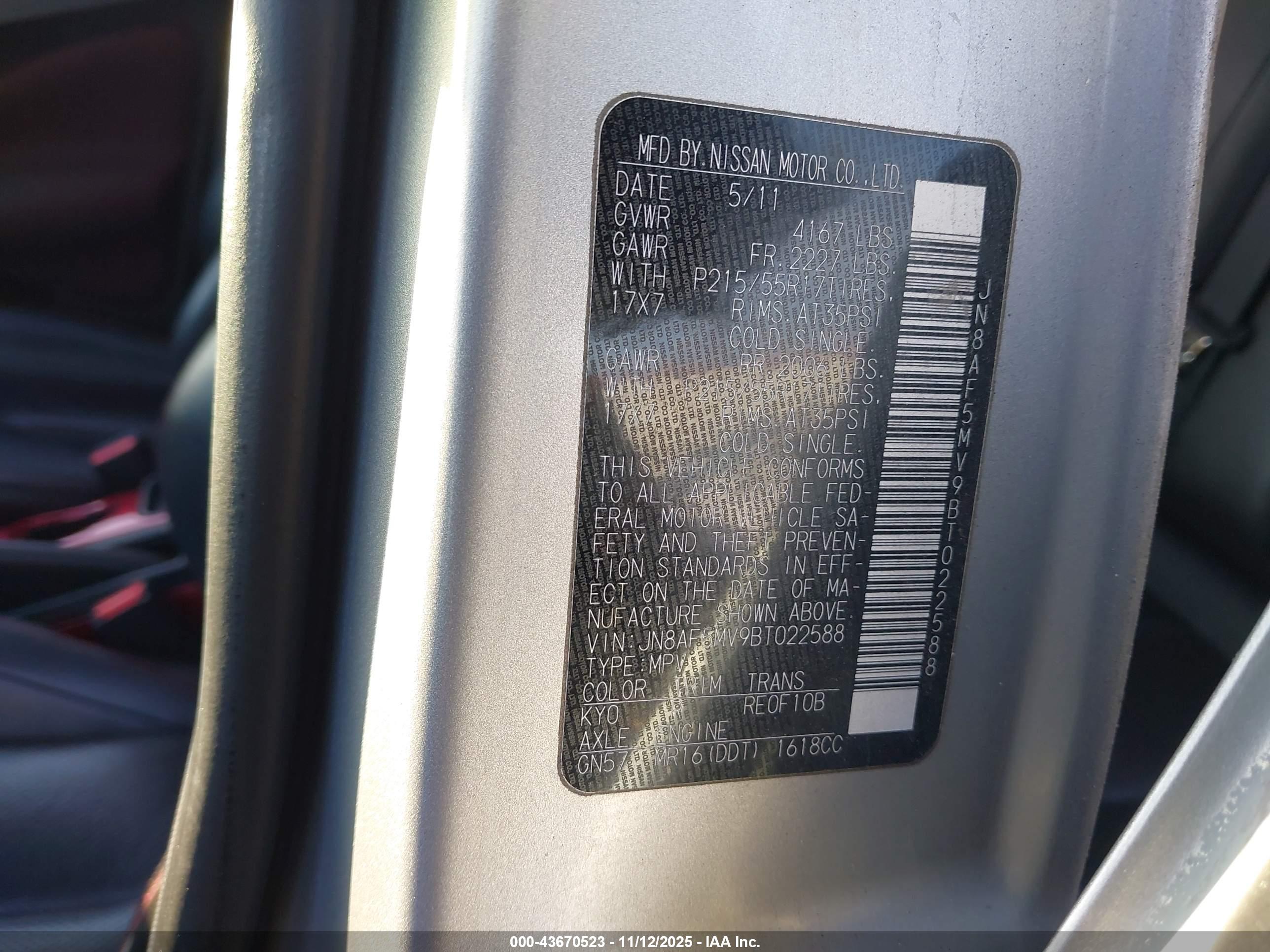 NISSAN JUKE image 9