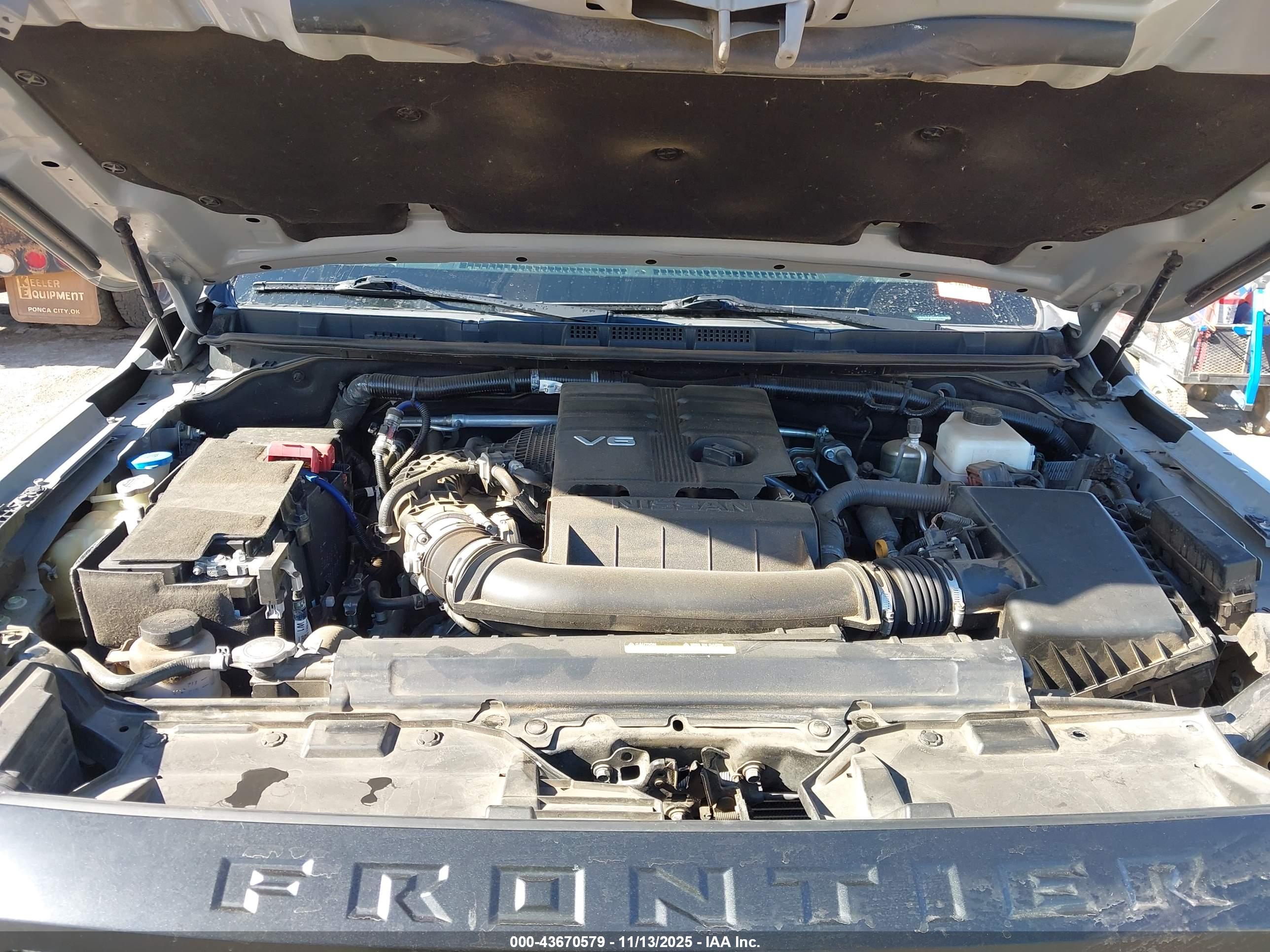 NISSAN FRONTIER image 10