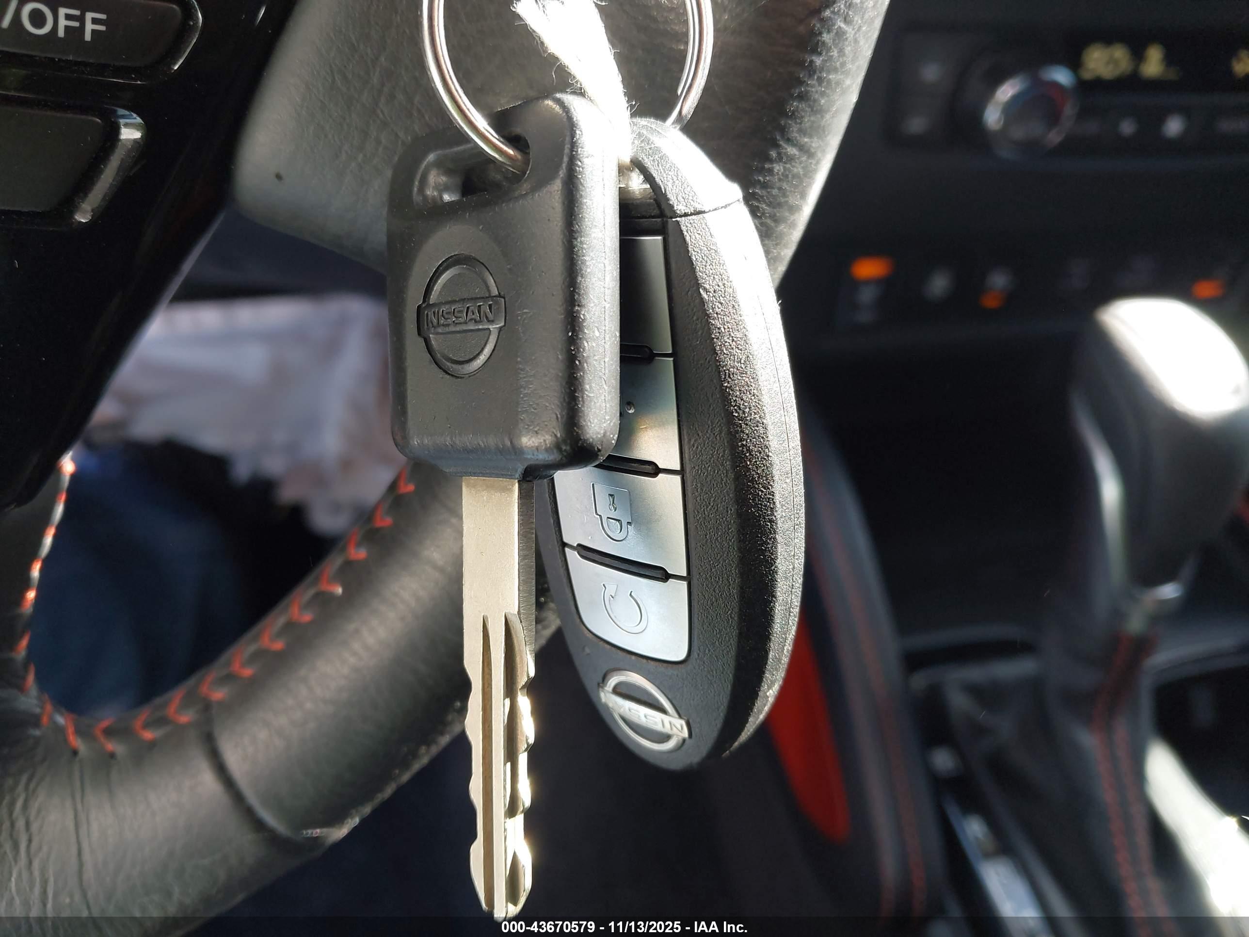 NISSAN FRONTIER image 11