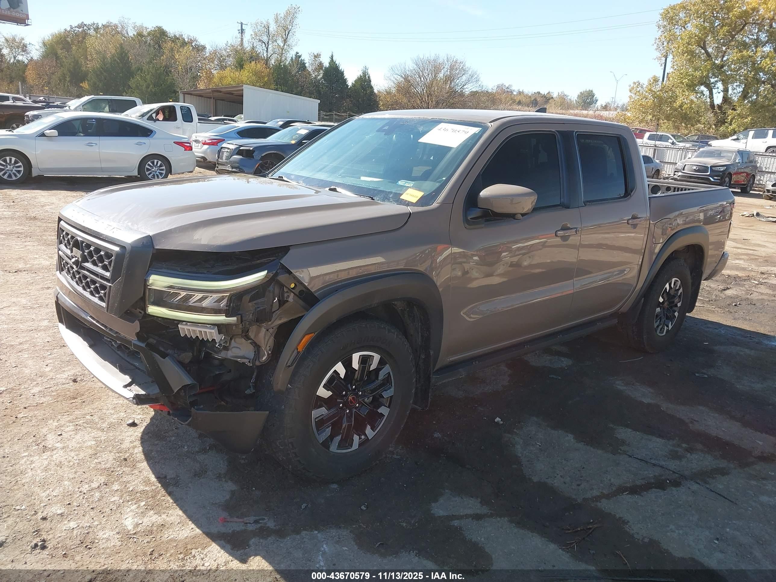 NISSAN FRONTIER image 2
