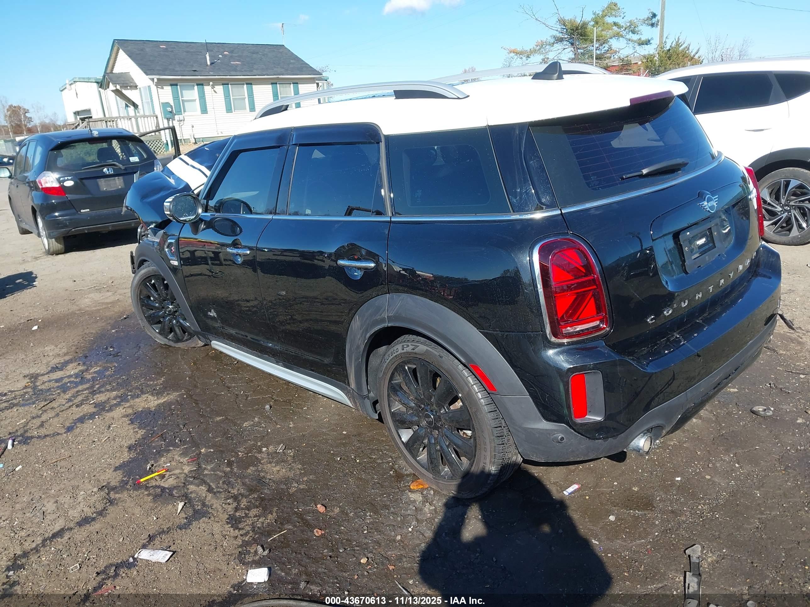 MINI COUNTRYMAN image 3