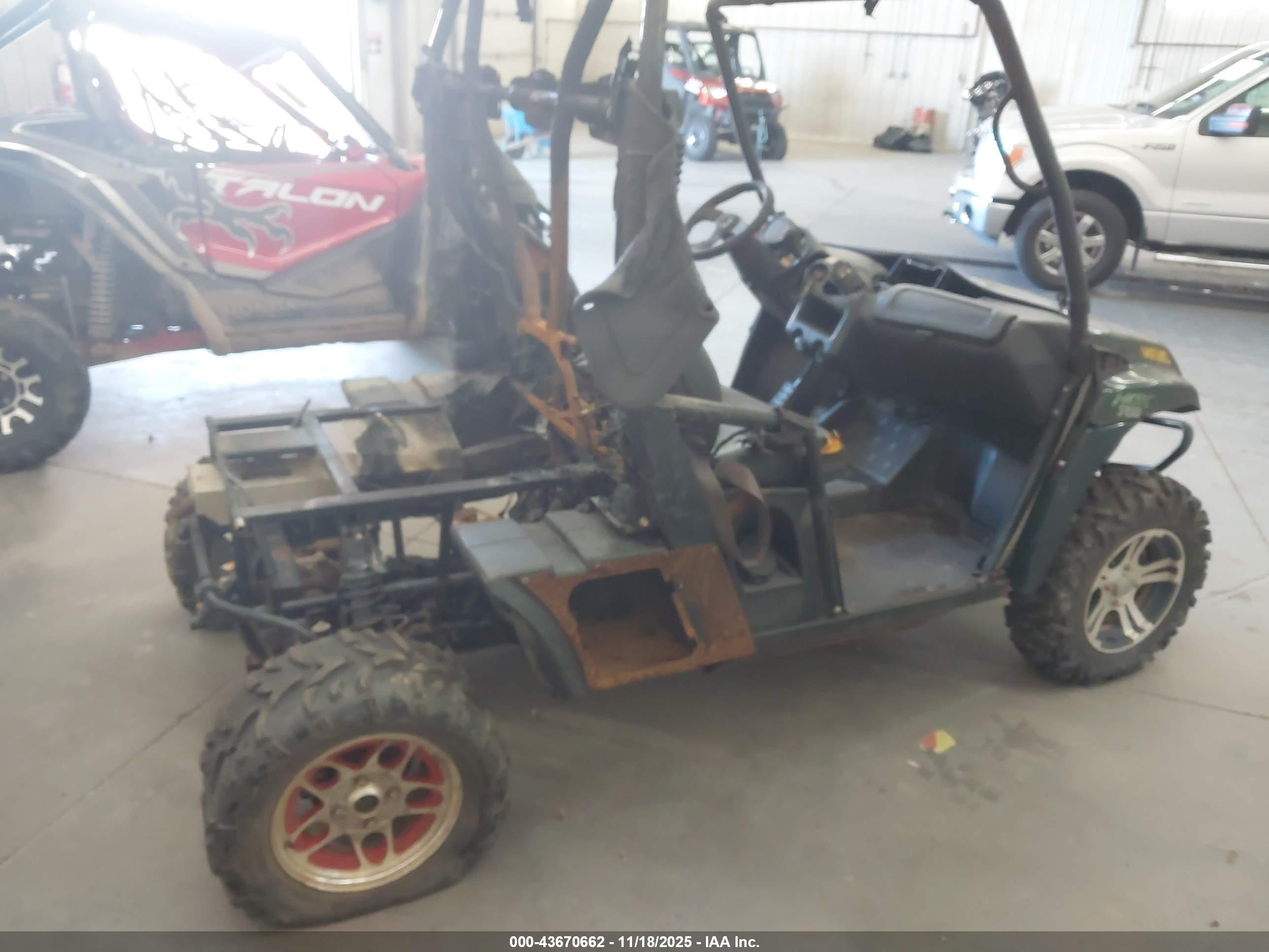 ARCTIC CAT image 4