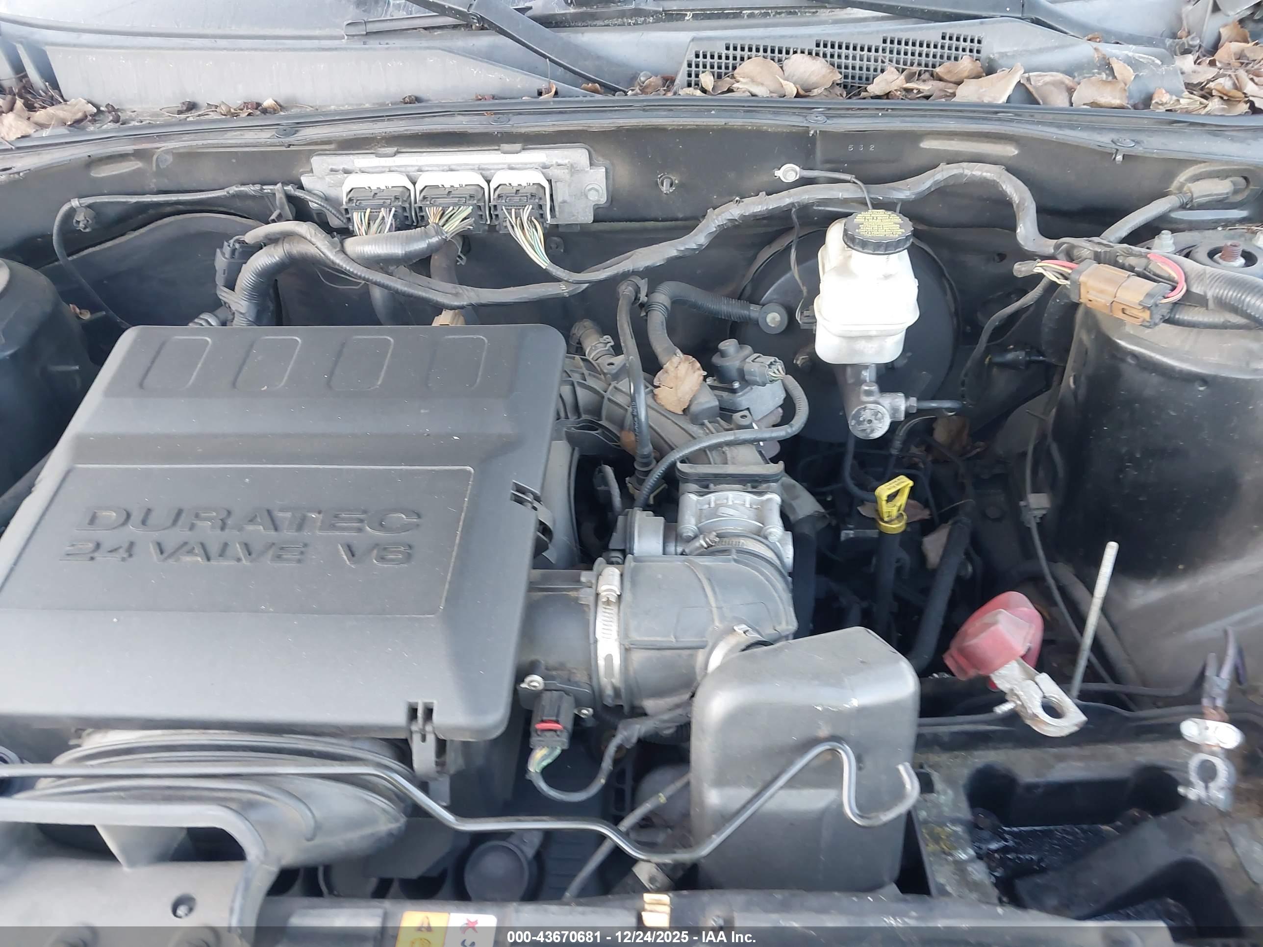 FORD ESCAPE image 10