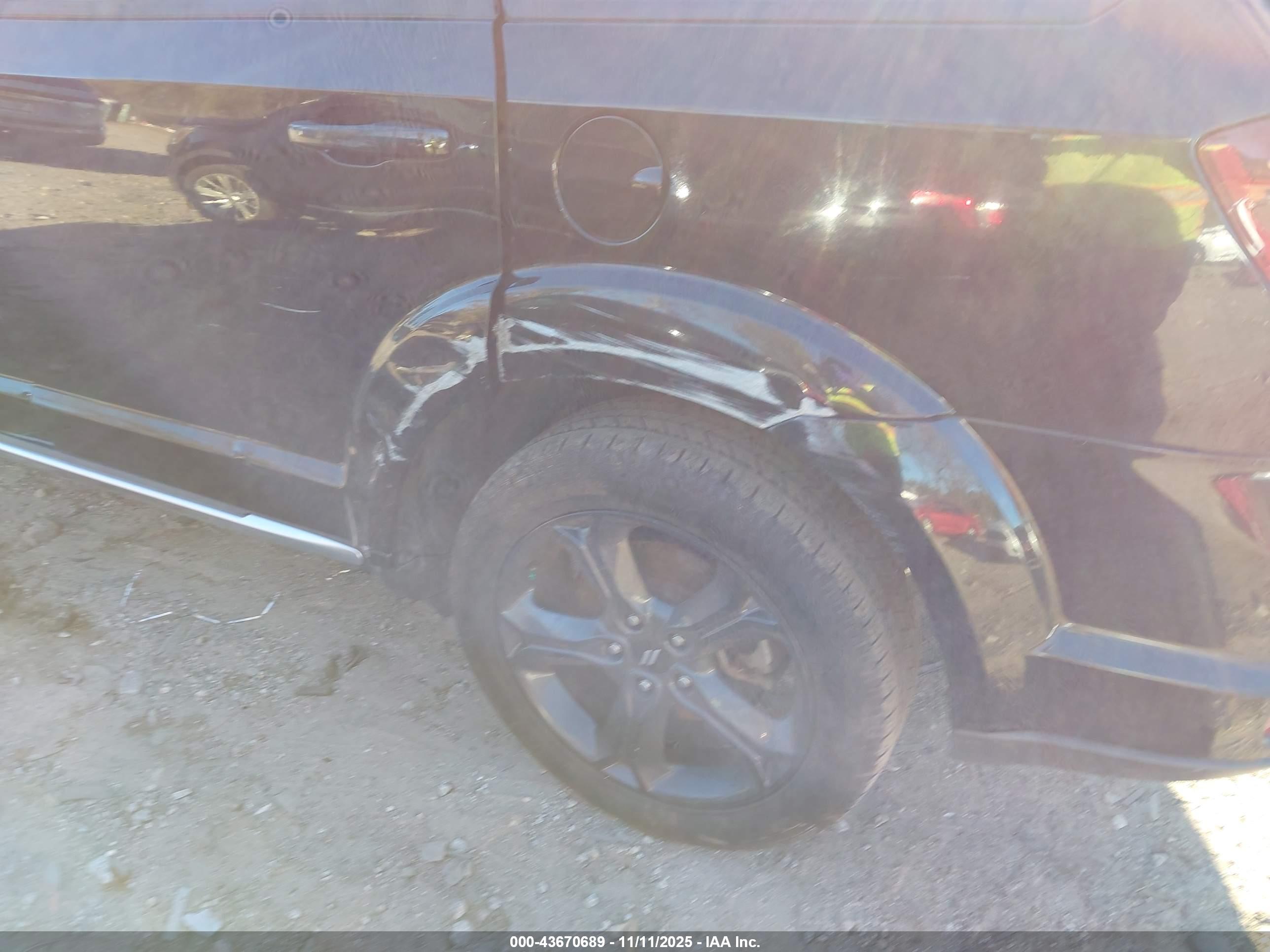 DODGE JOURNEY image 6