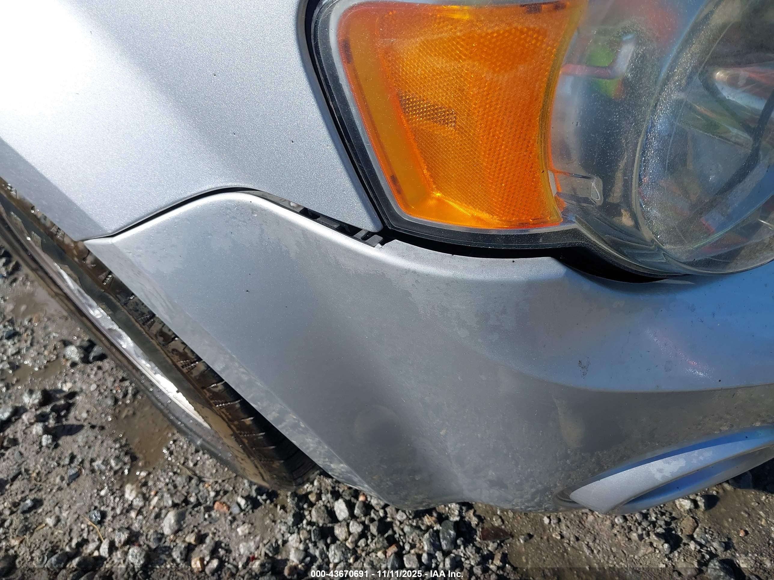 FORD ESCAPE image 6