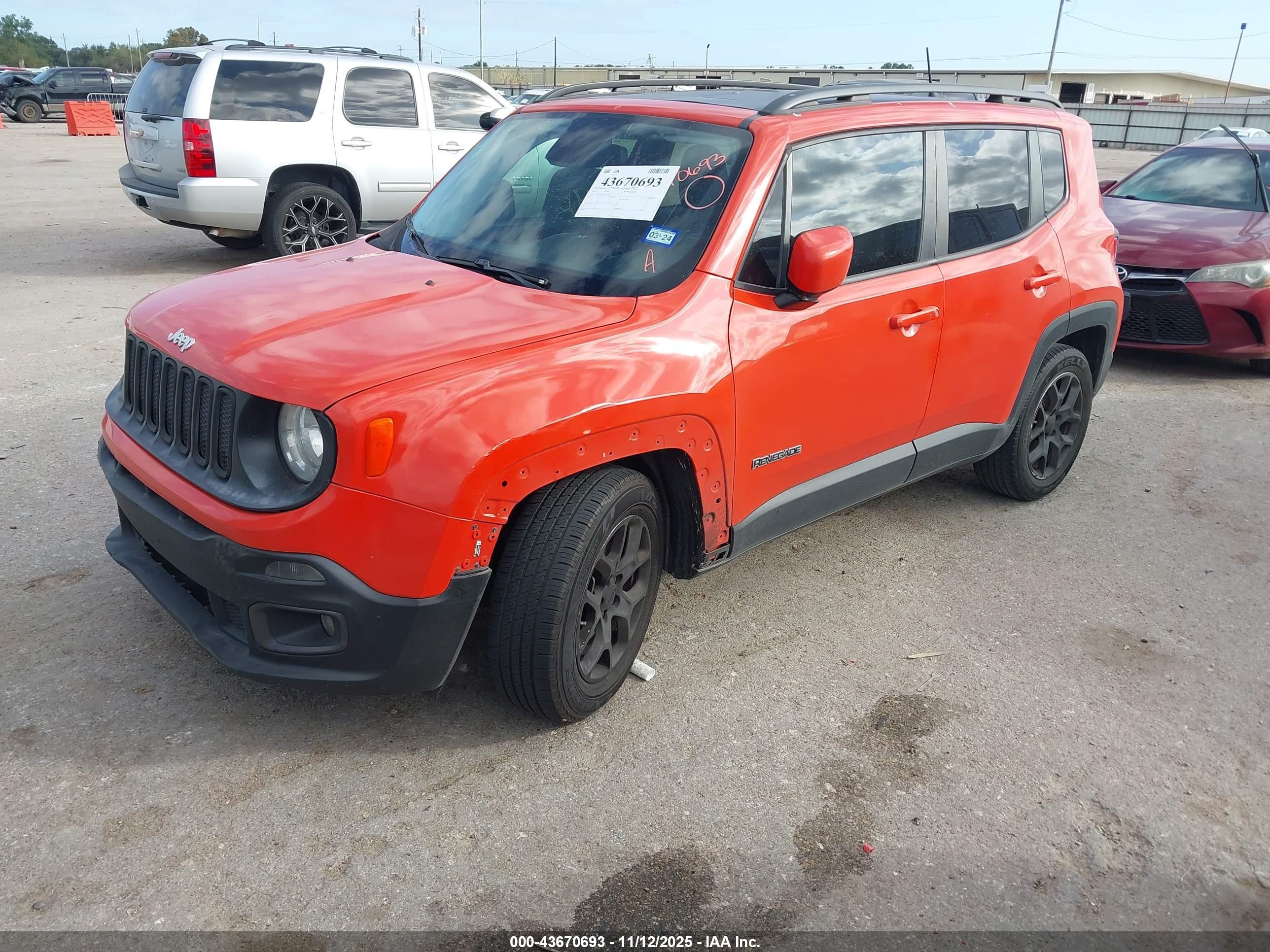 JEEP RENEGADE image 2