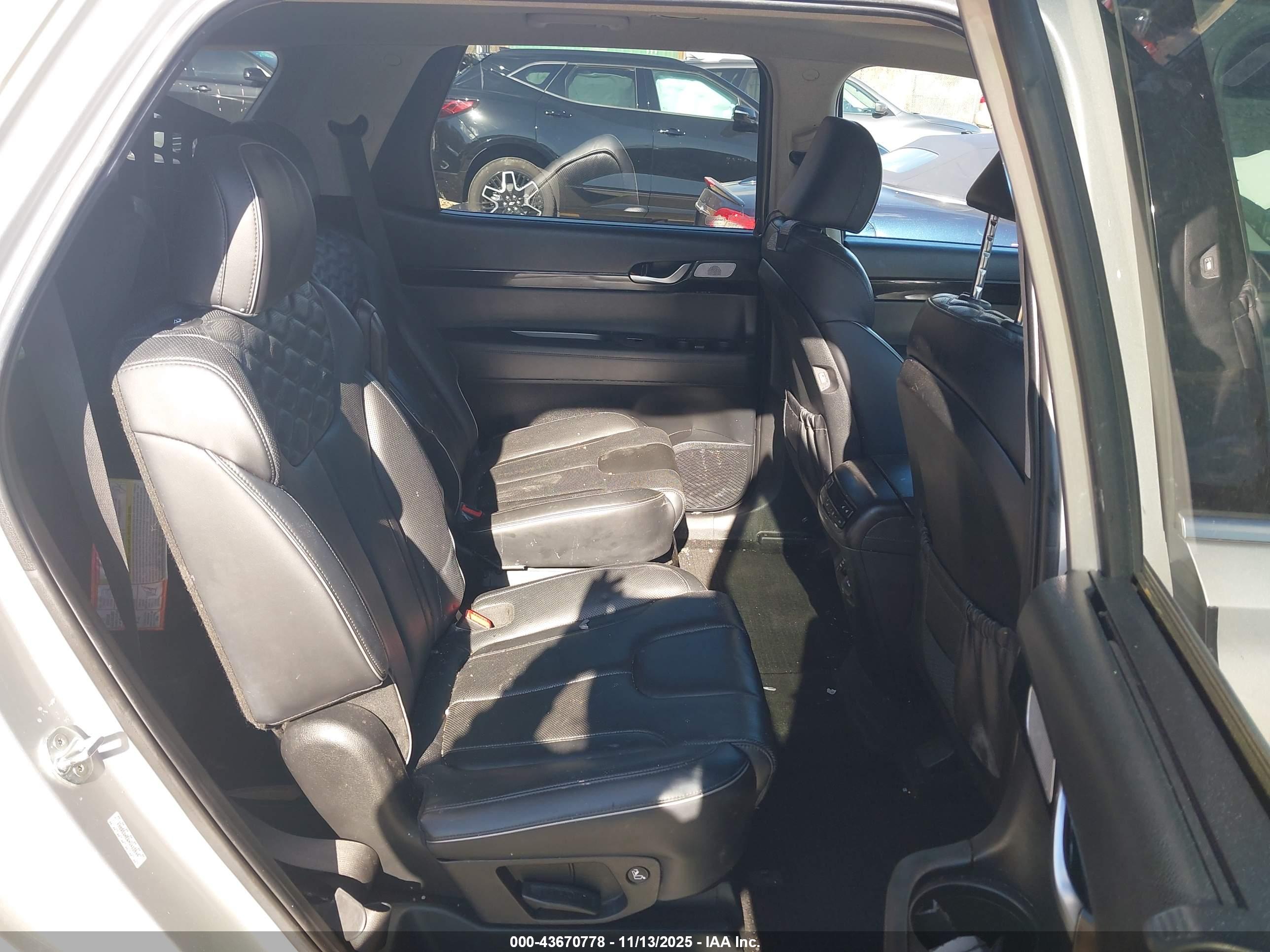HYUNDAI PALISADE image 8