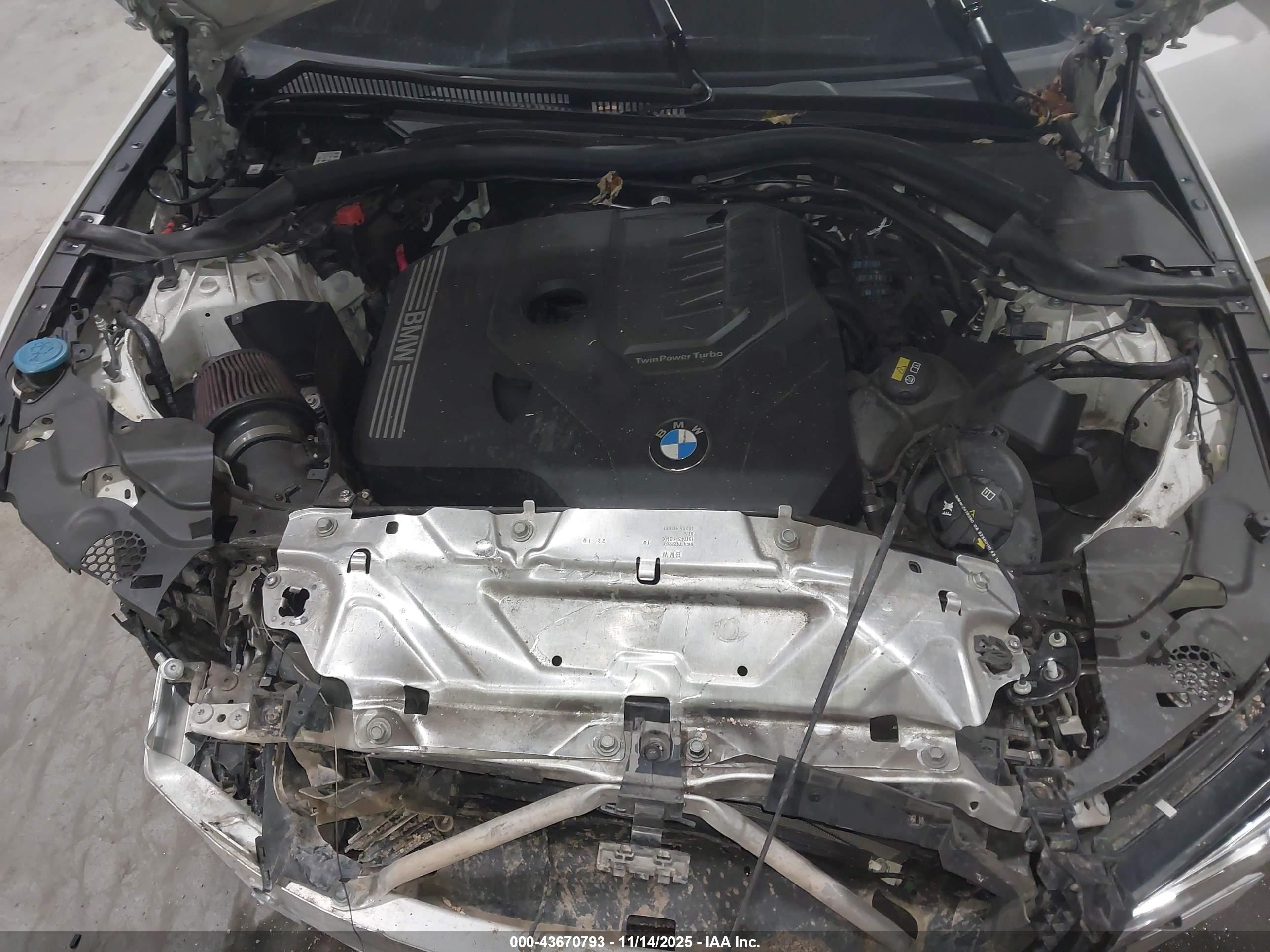 BMW 330I image 10