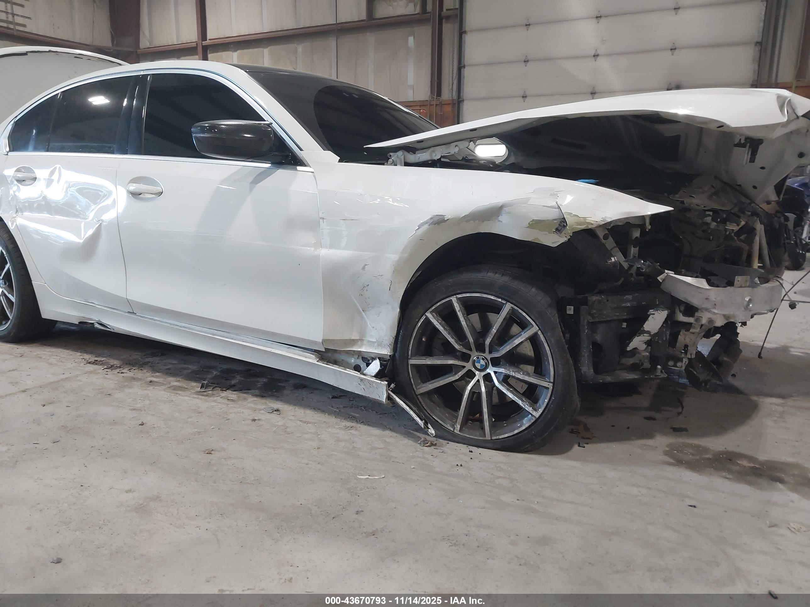 BMW 330I image 6