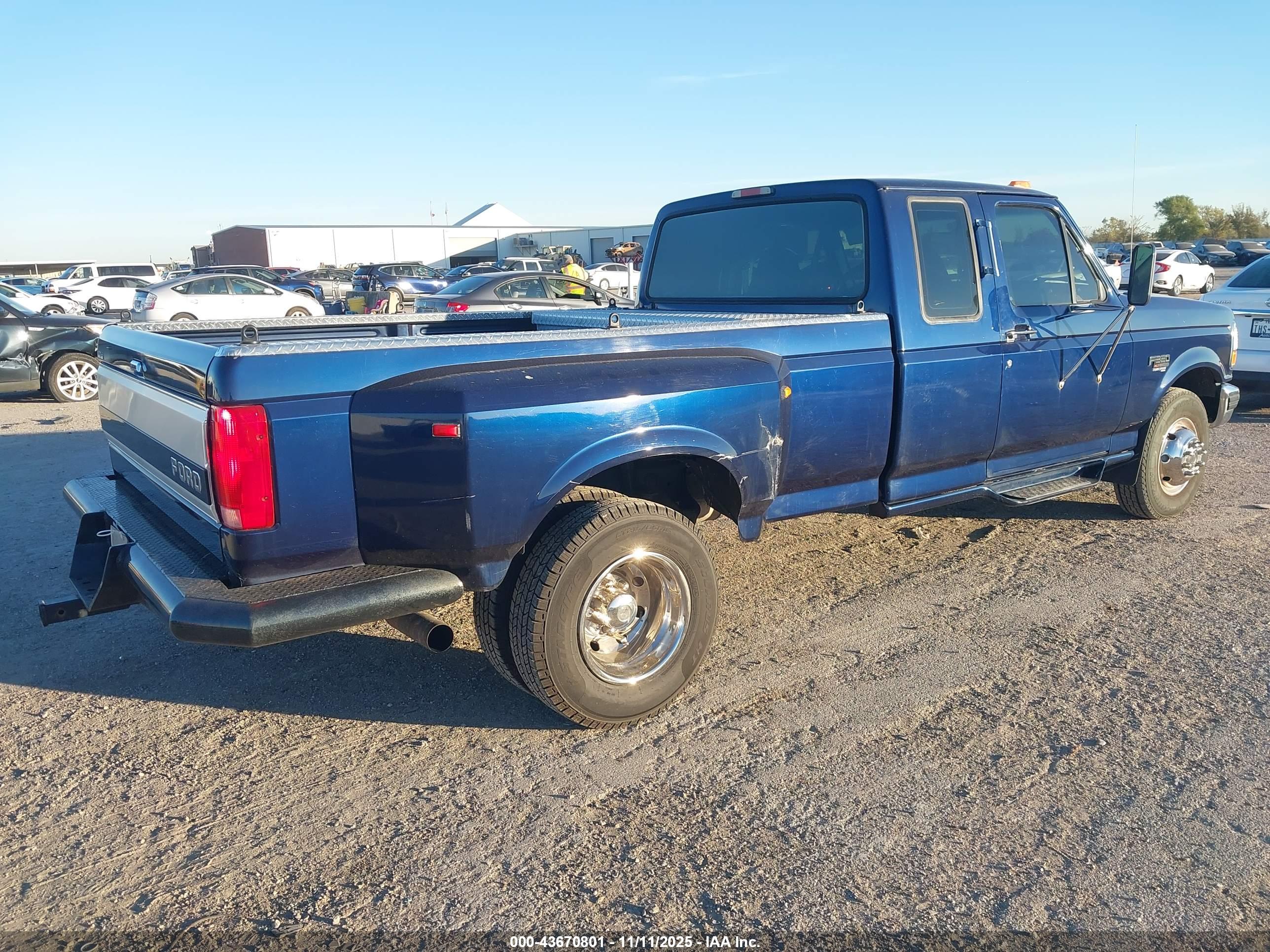 FORD F350 image 4