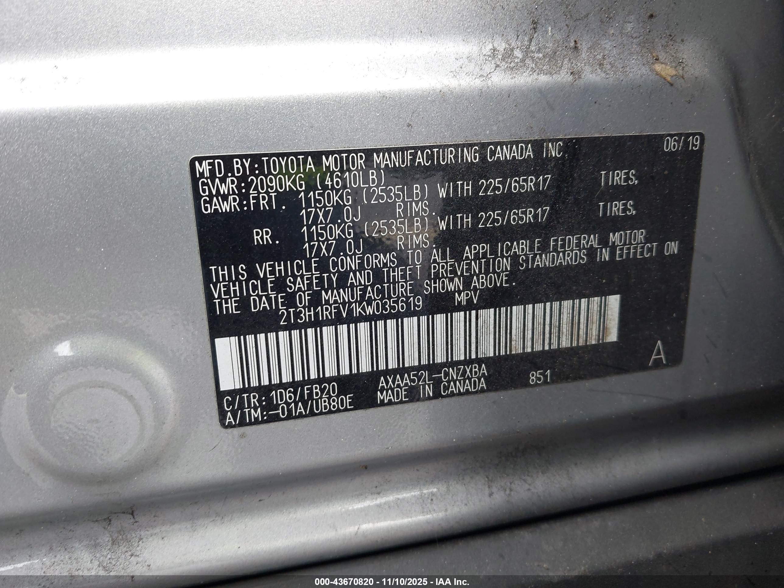TOYOTA RAV4 image 9