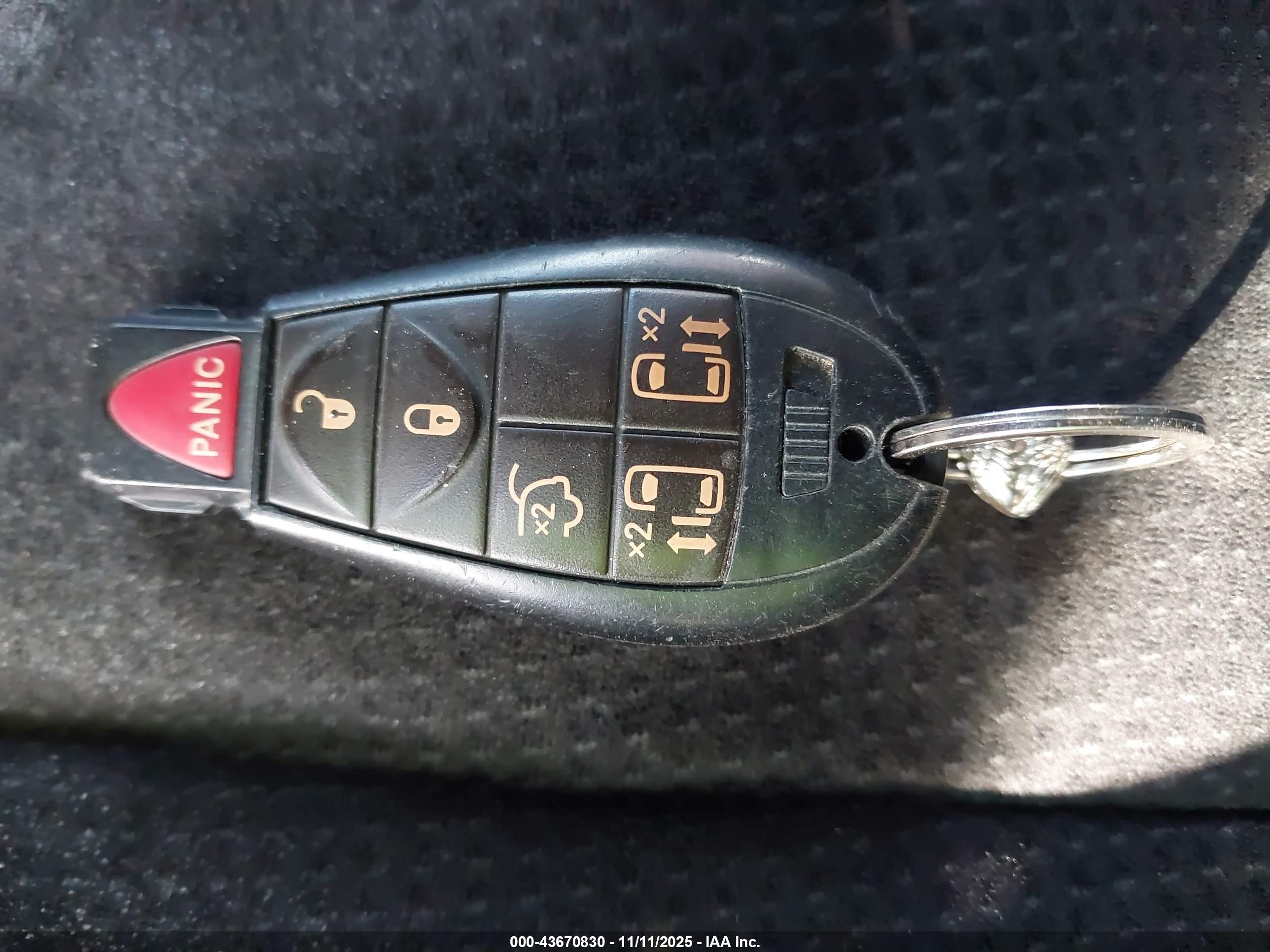 DODGE GRAND image 11