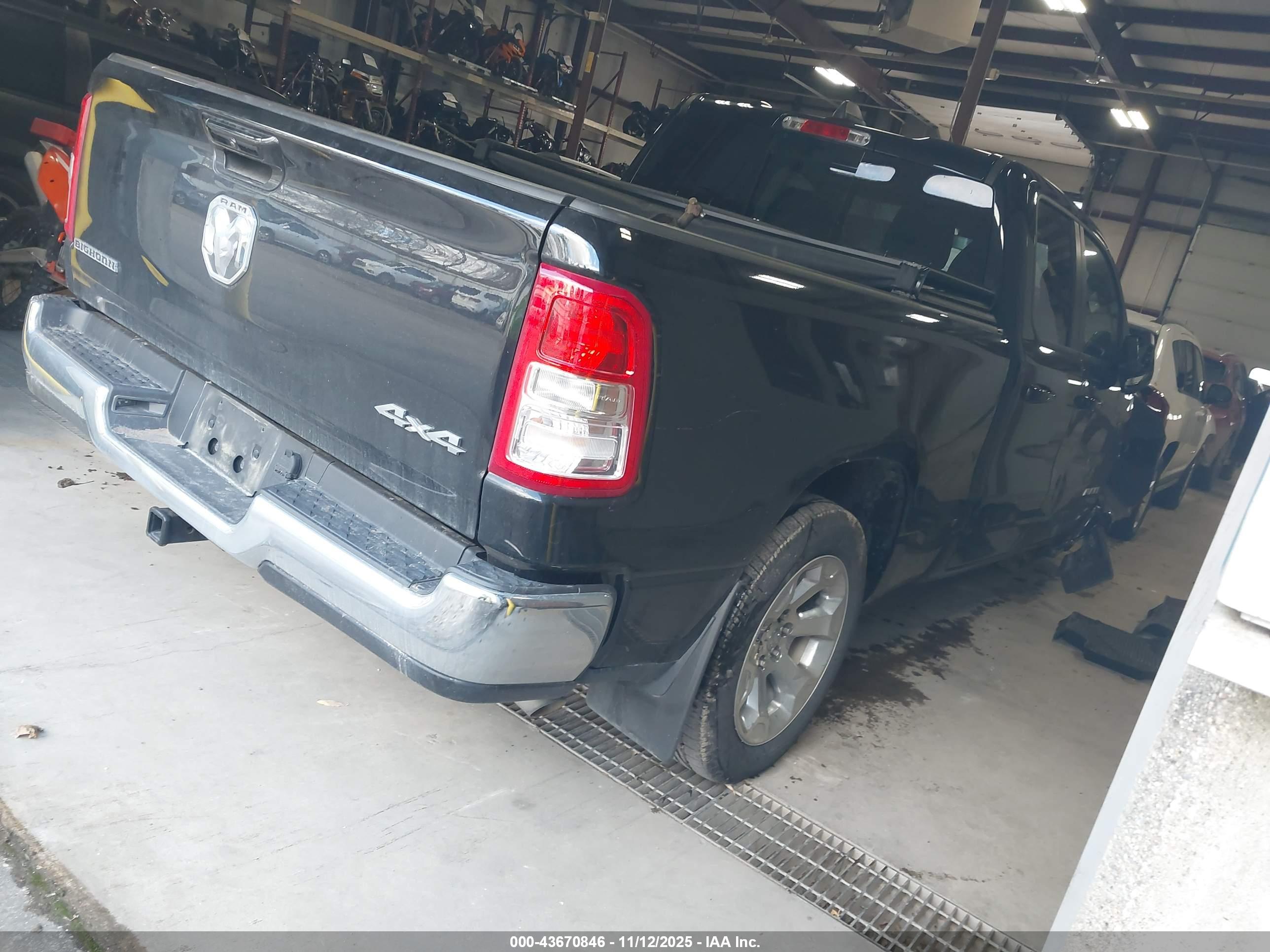 RAM 1500 image 4