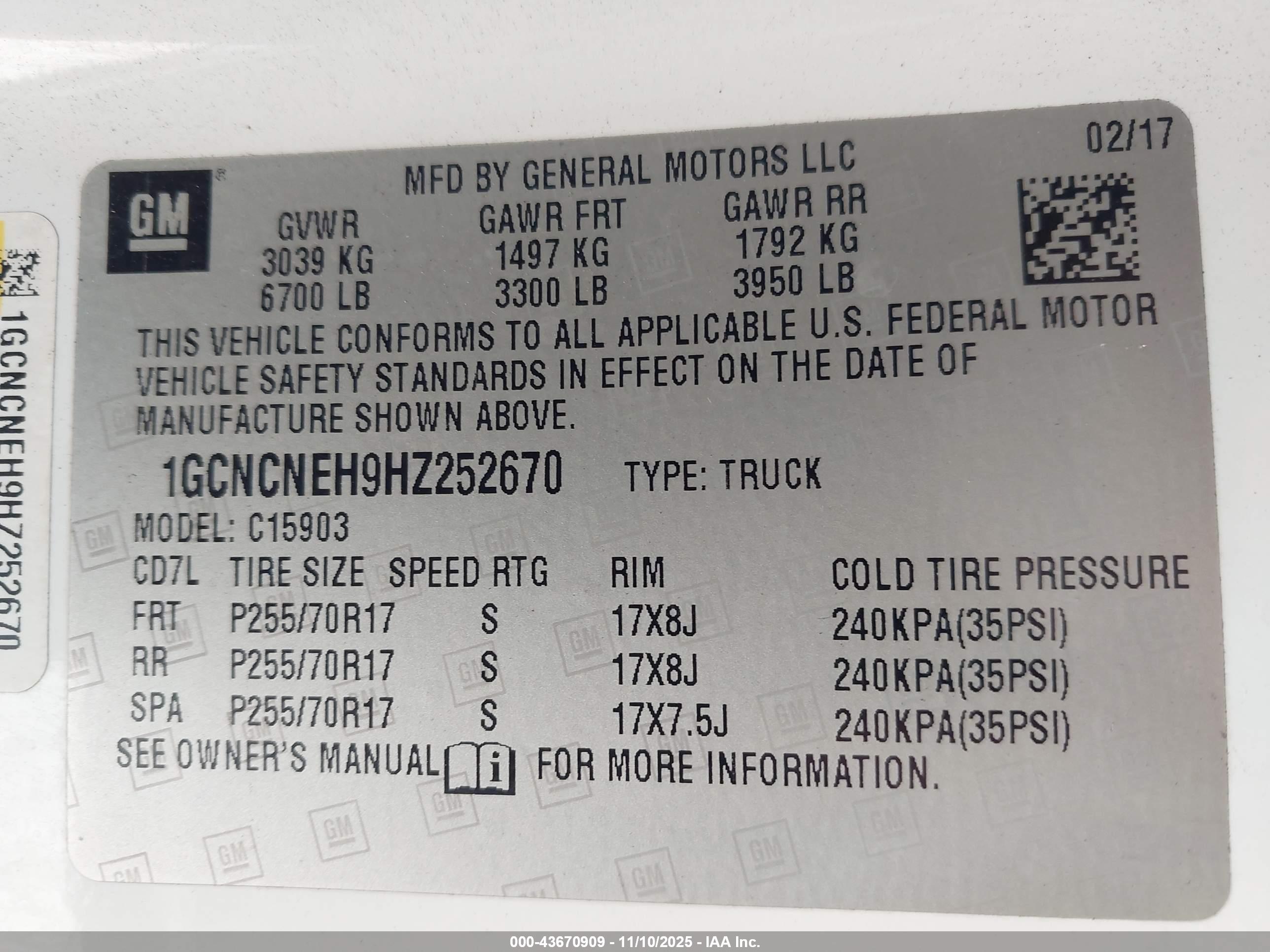 CHEVROLET SILVERADO image 9