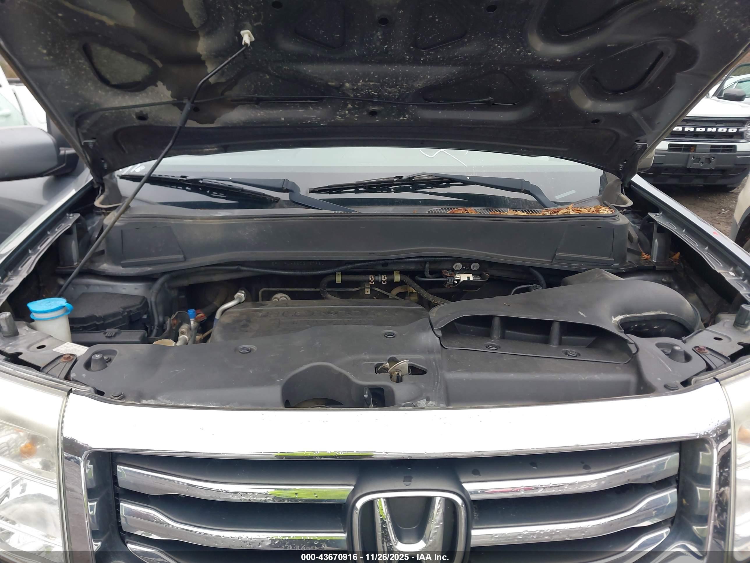 HONDA PILOT image 10
