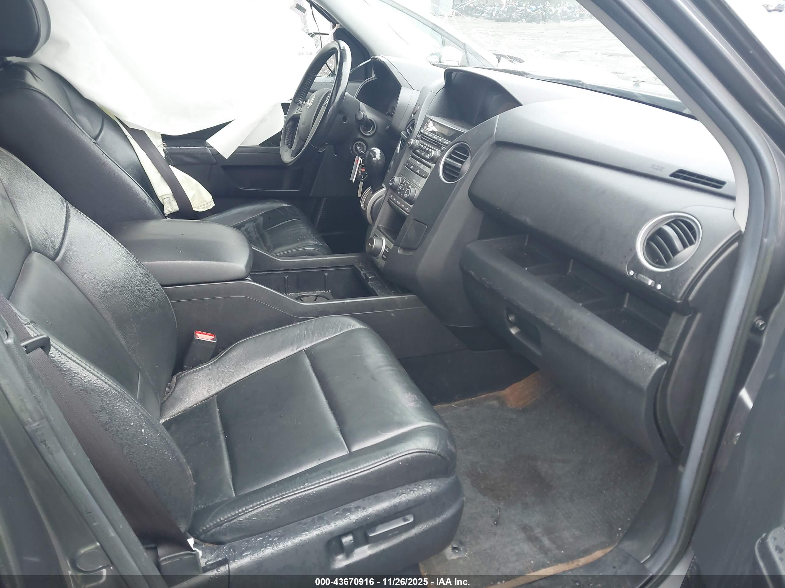 HONDA PILOT image 5