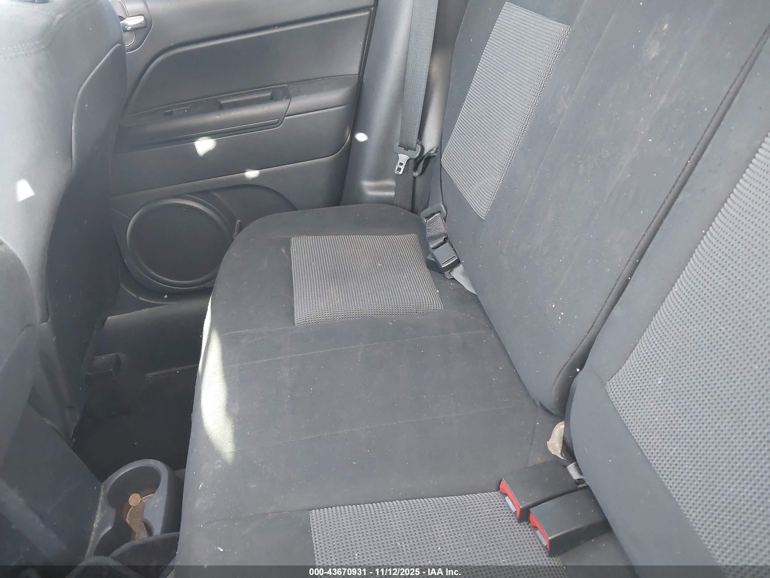 JEEP PATRIOT image 8