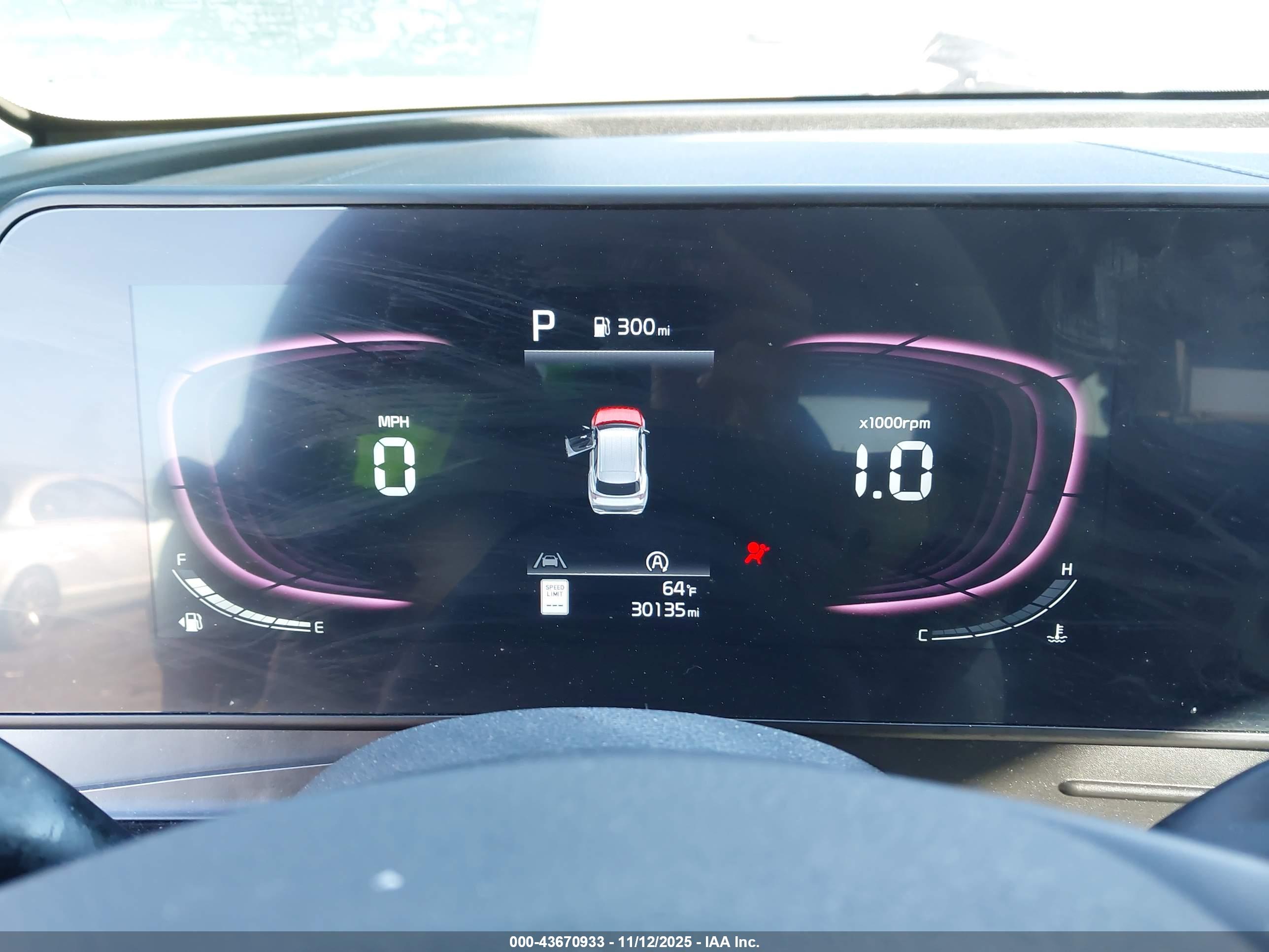 KIA SPORTAGE image 7