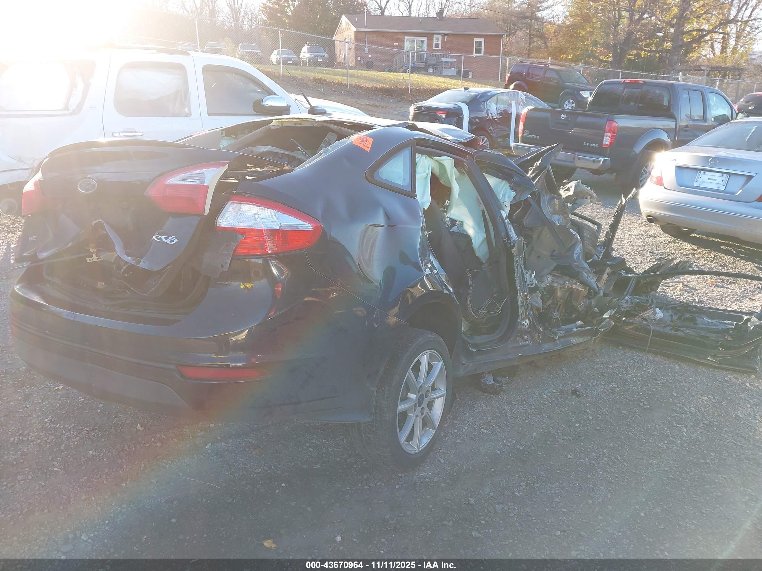 FORD FIESTA image 4