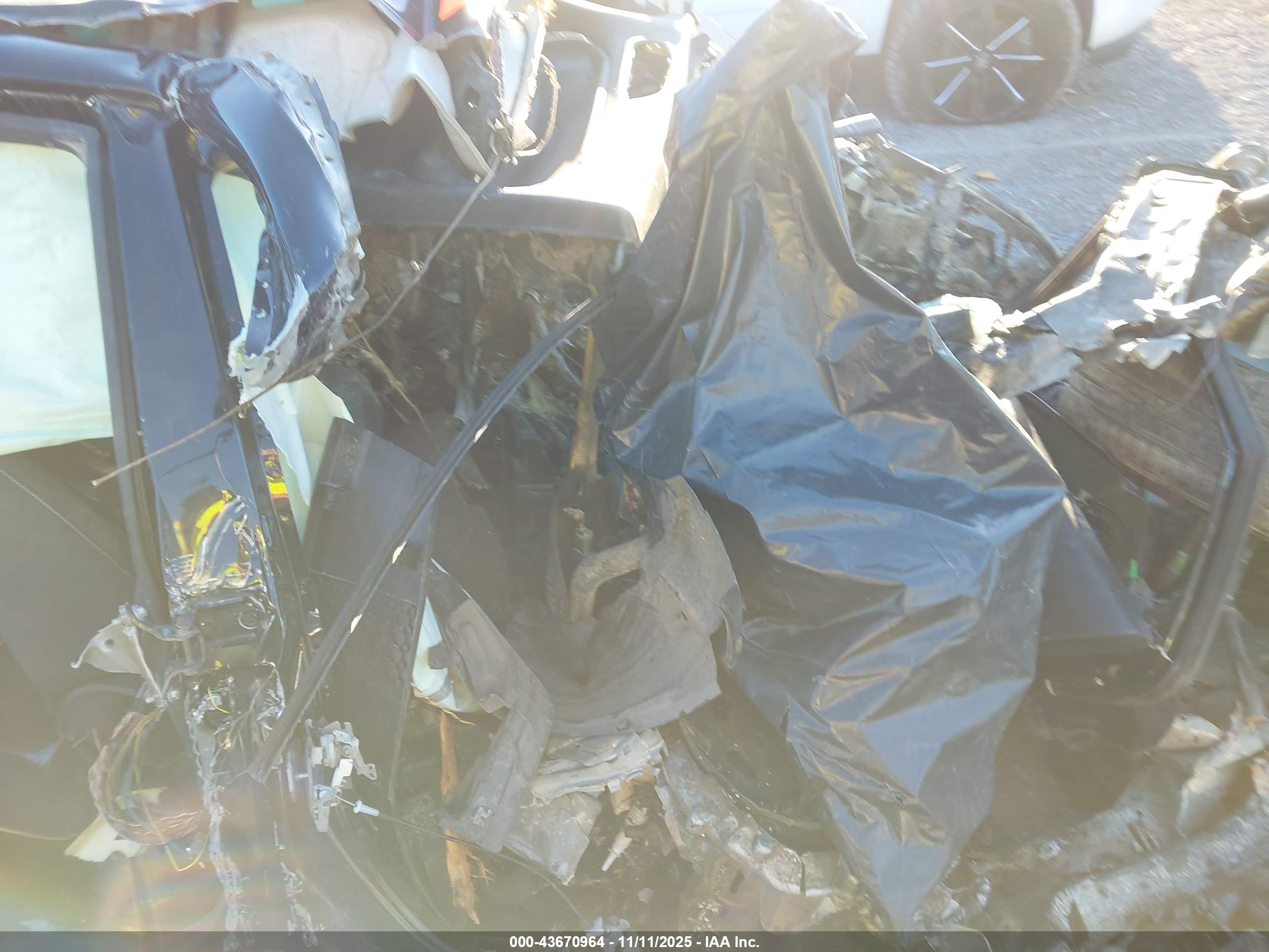 FORD FIESTA image 5