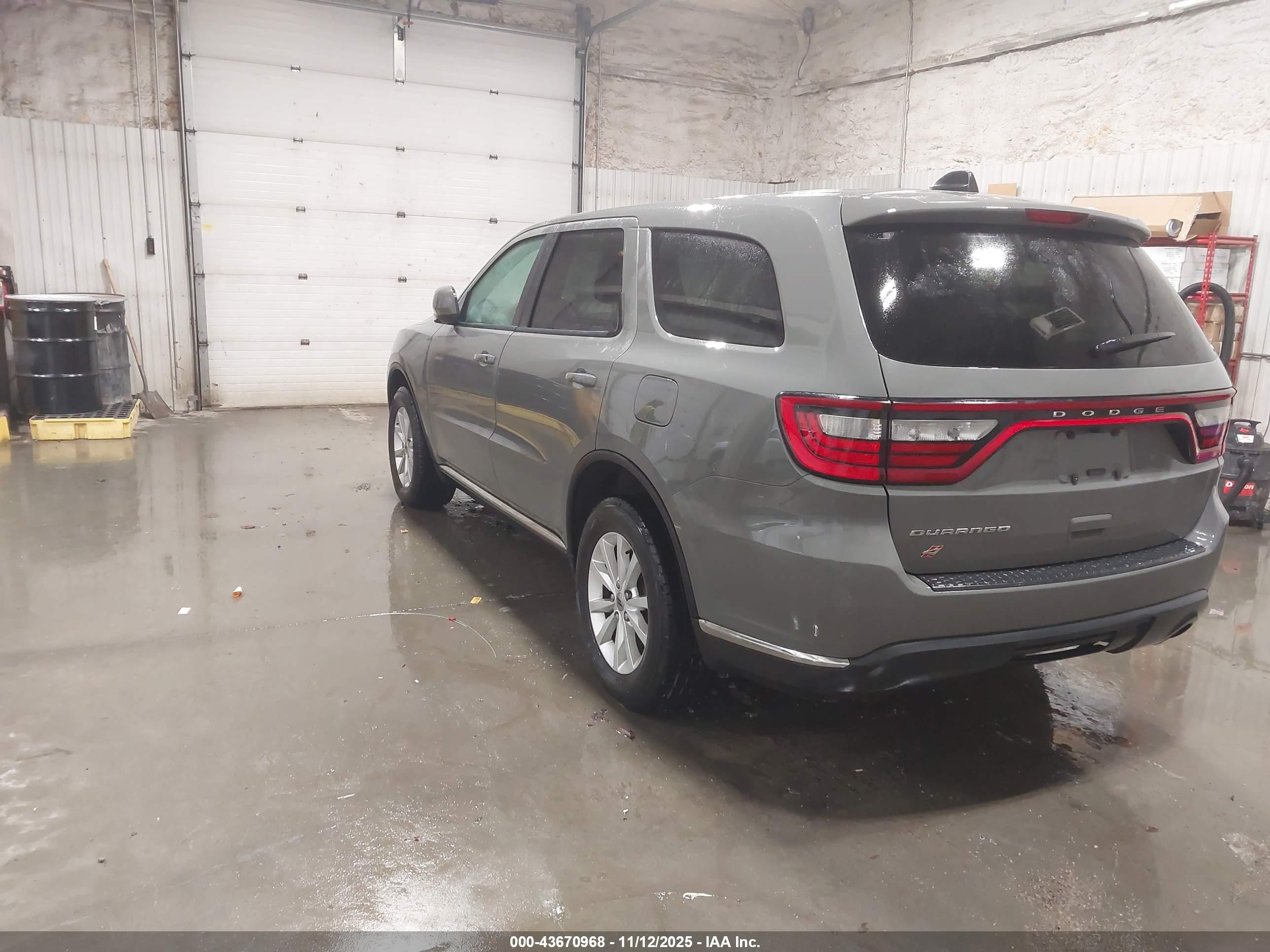 DODGE DURANGO image 3