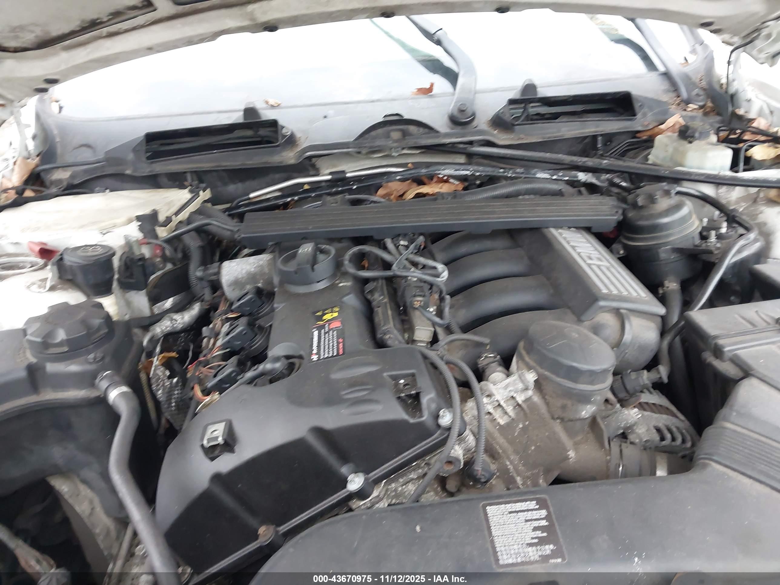 BMW 328I image 10