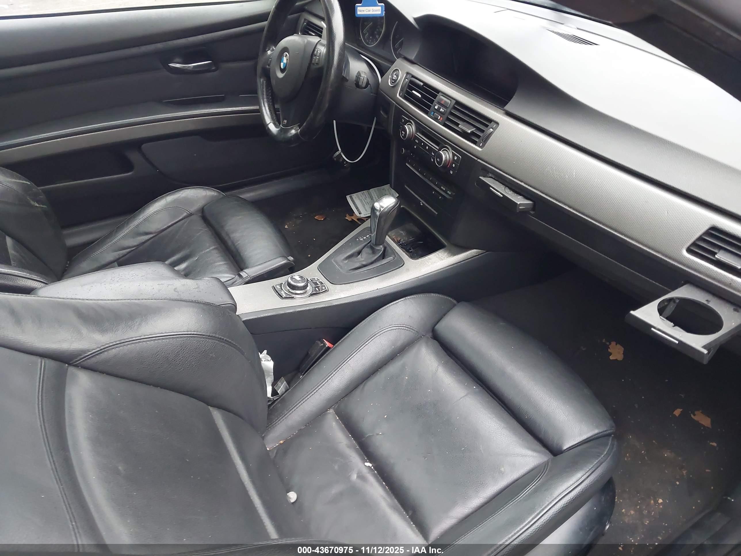 BMW 328I image 5