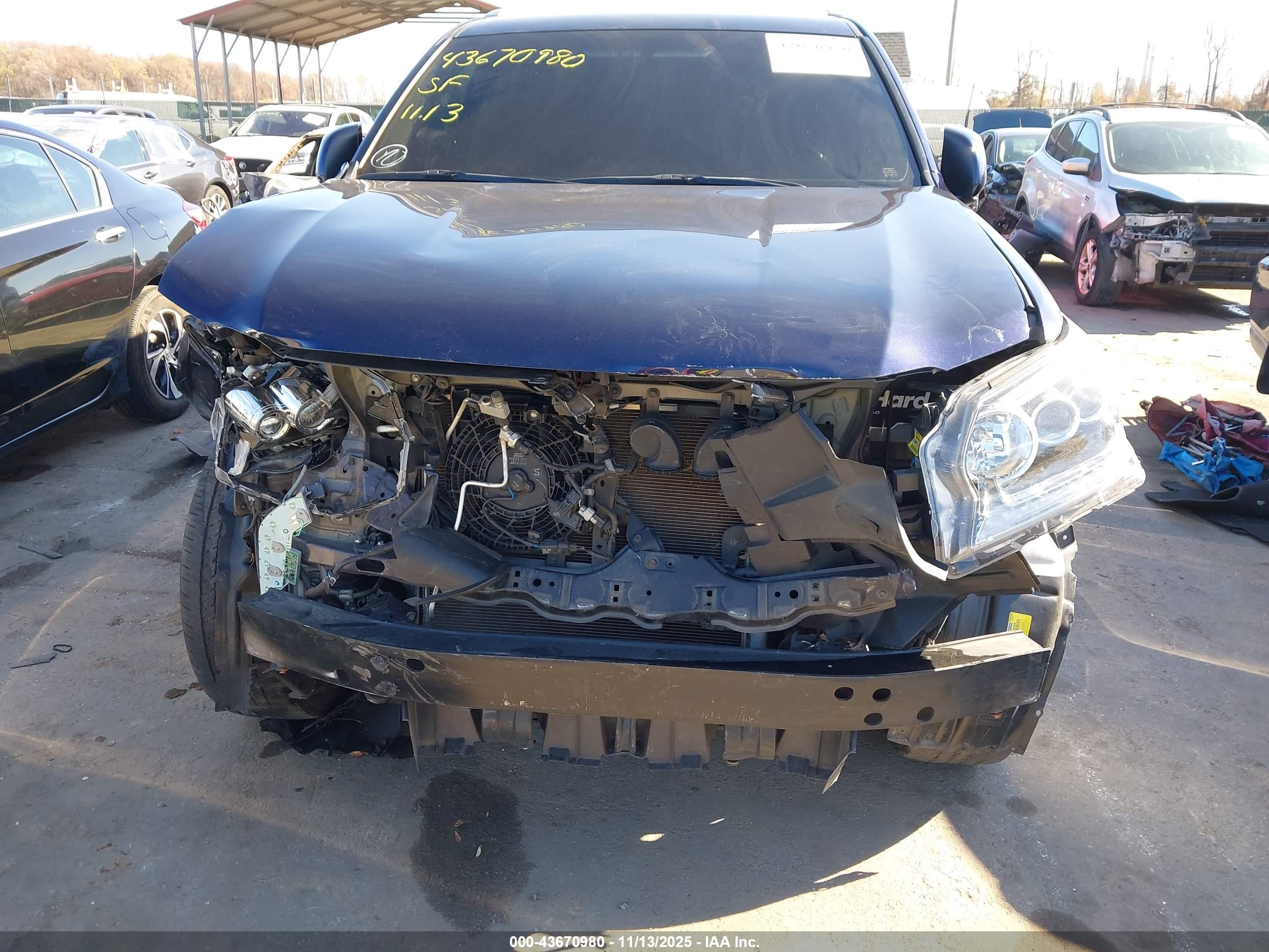 LEXUS GX image 6