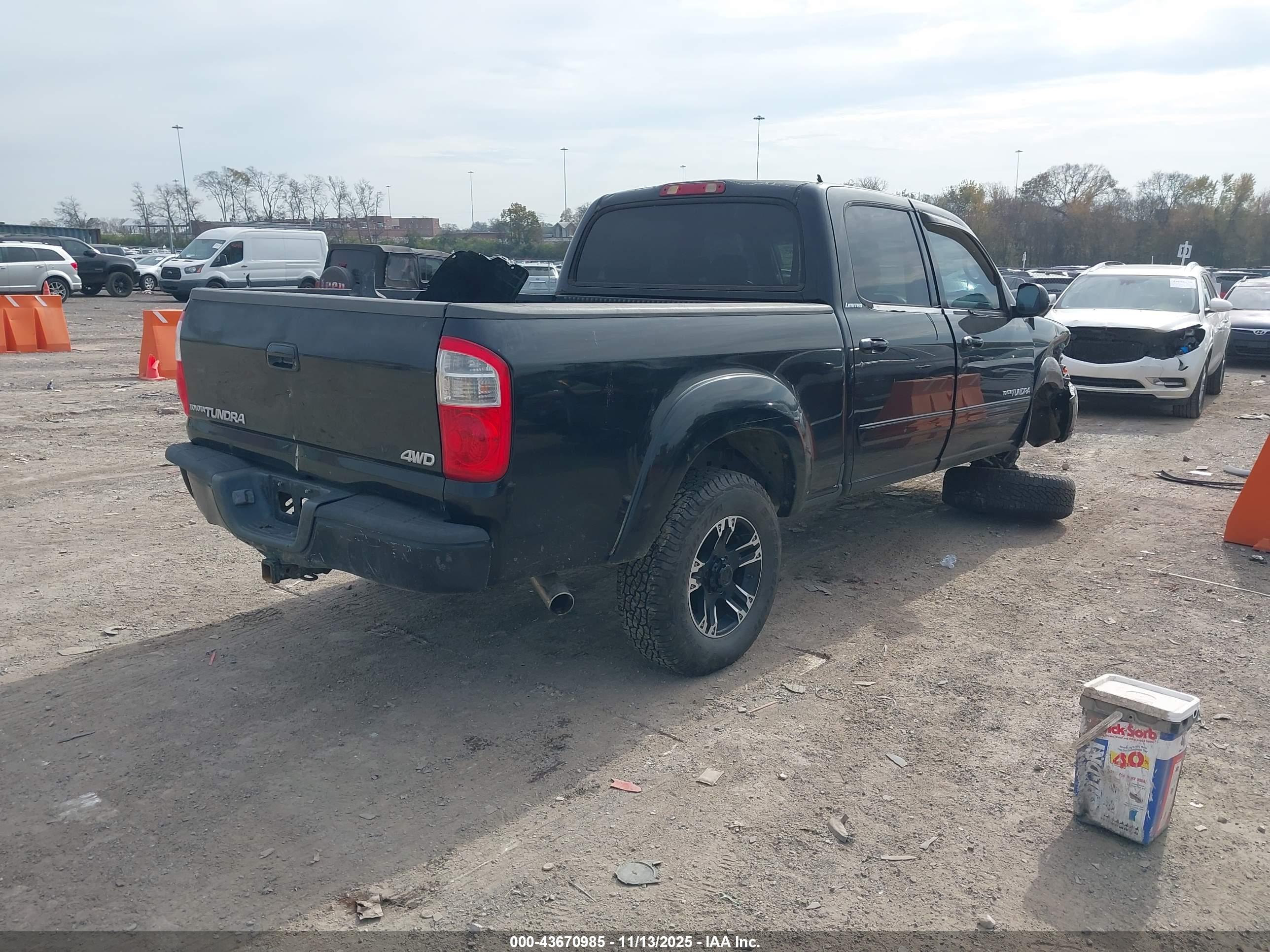 TOYOTA TUNDRA image 4