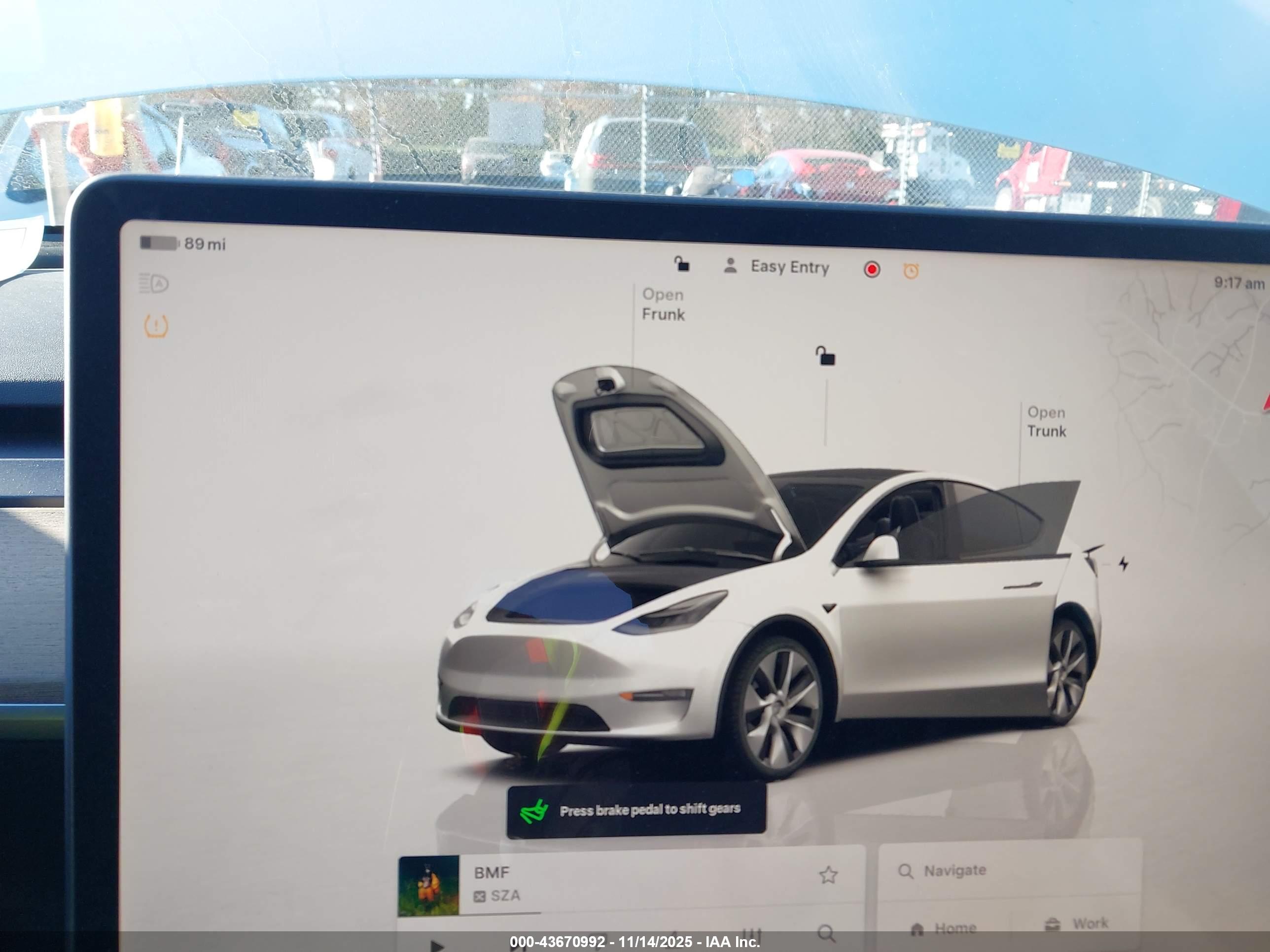 TESLA MODEL image 7