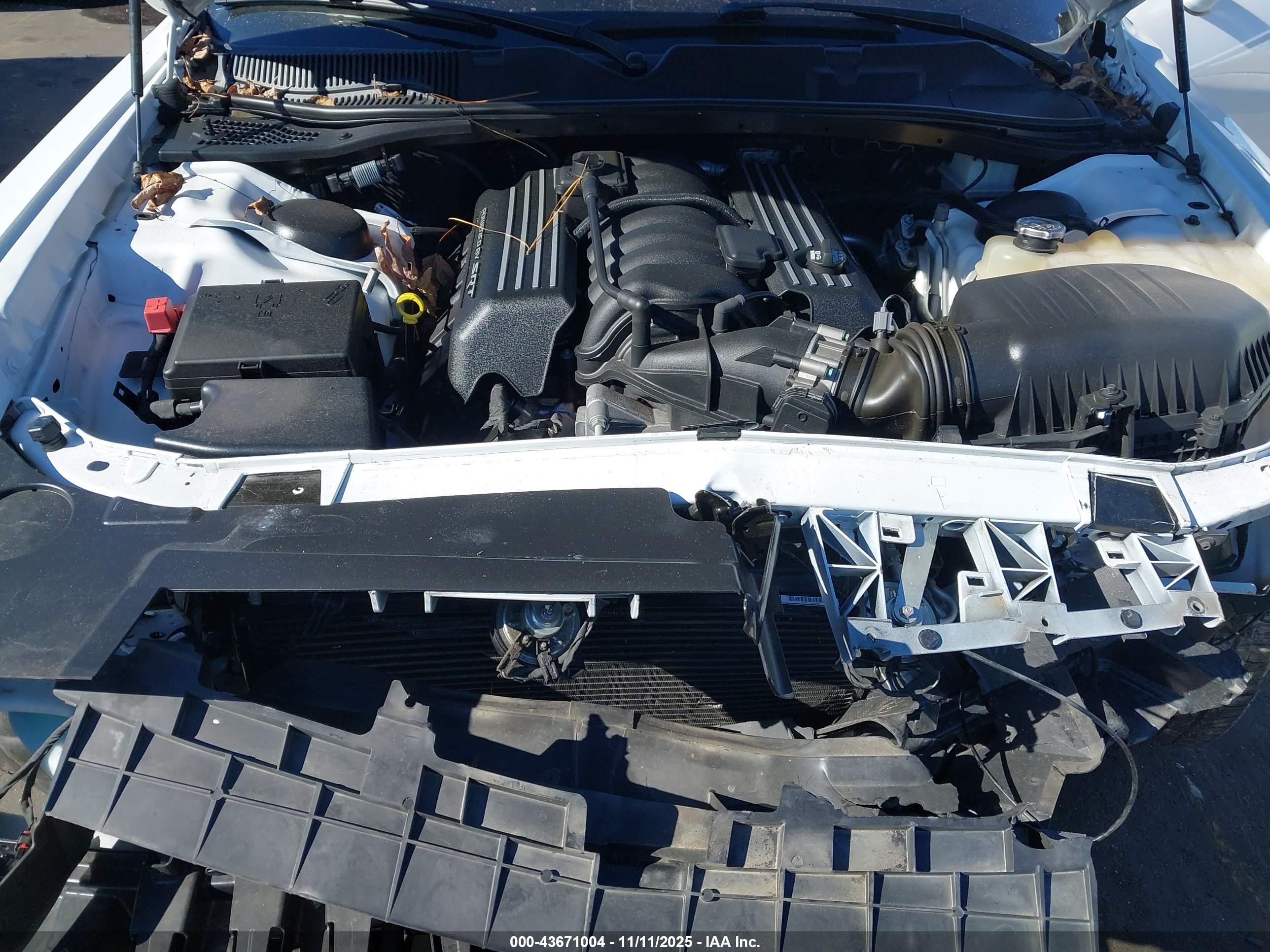 DODGE CHALLENGER image 10